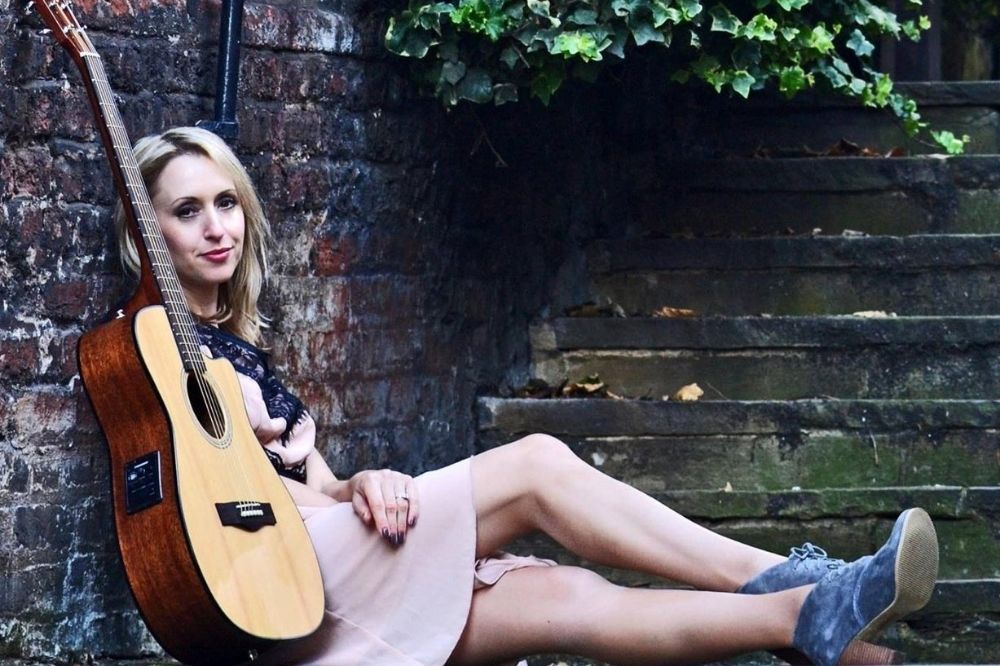 Sarah Rose isn't afraid to 'Break The Rules' with glittery new single