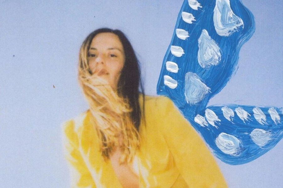 Elle Músa's new single has us seeing double