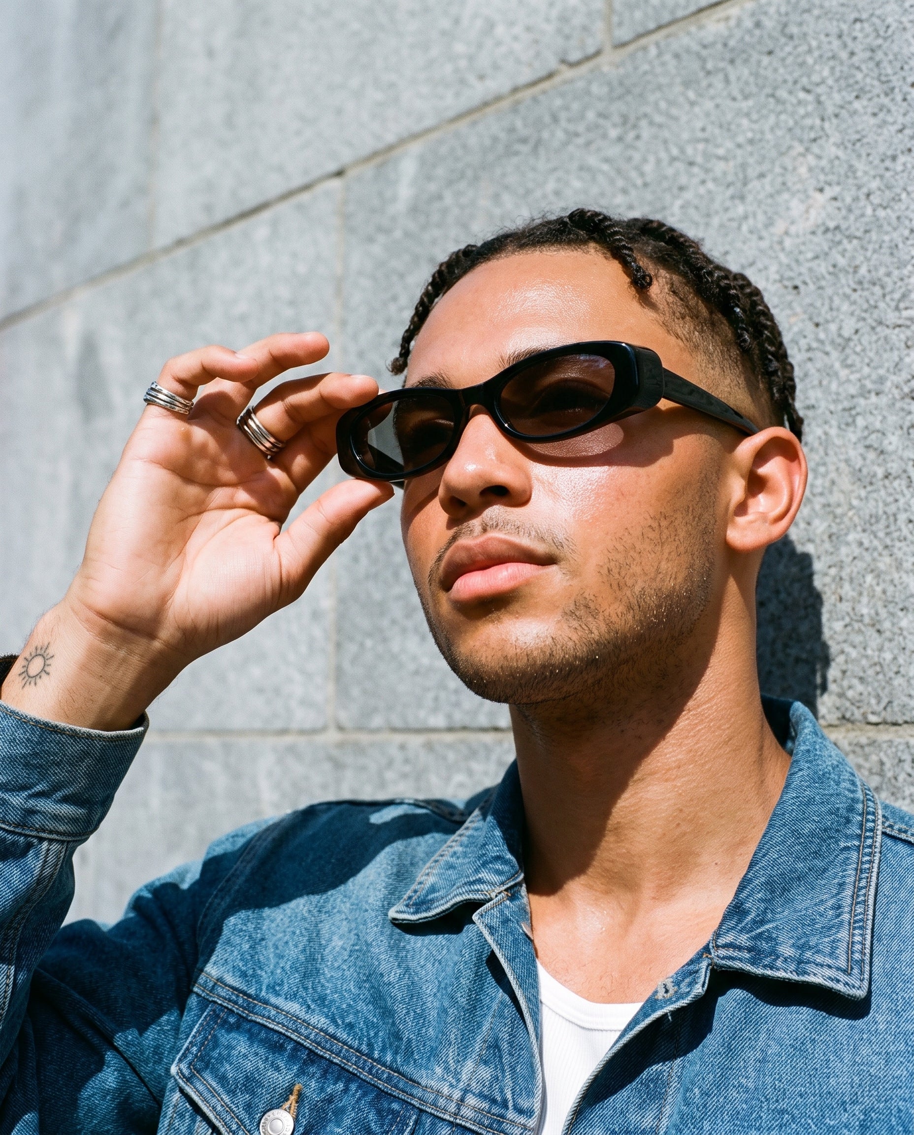 Hipland Havana Sunglasses Black   Grey on model