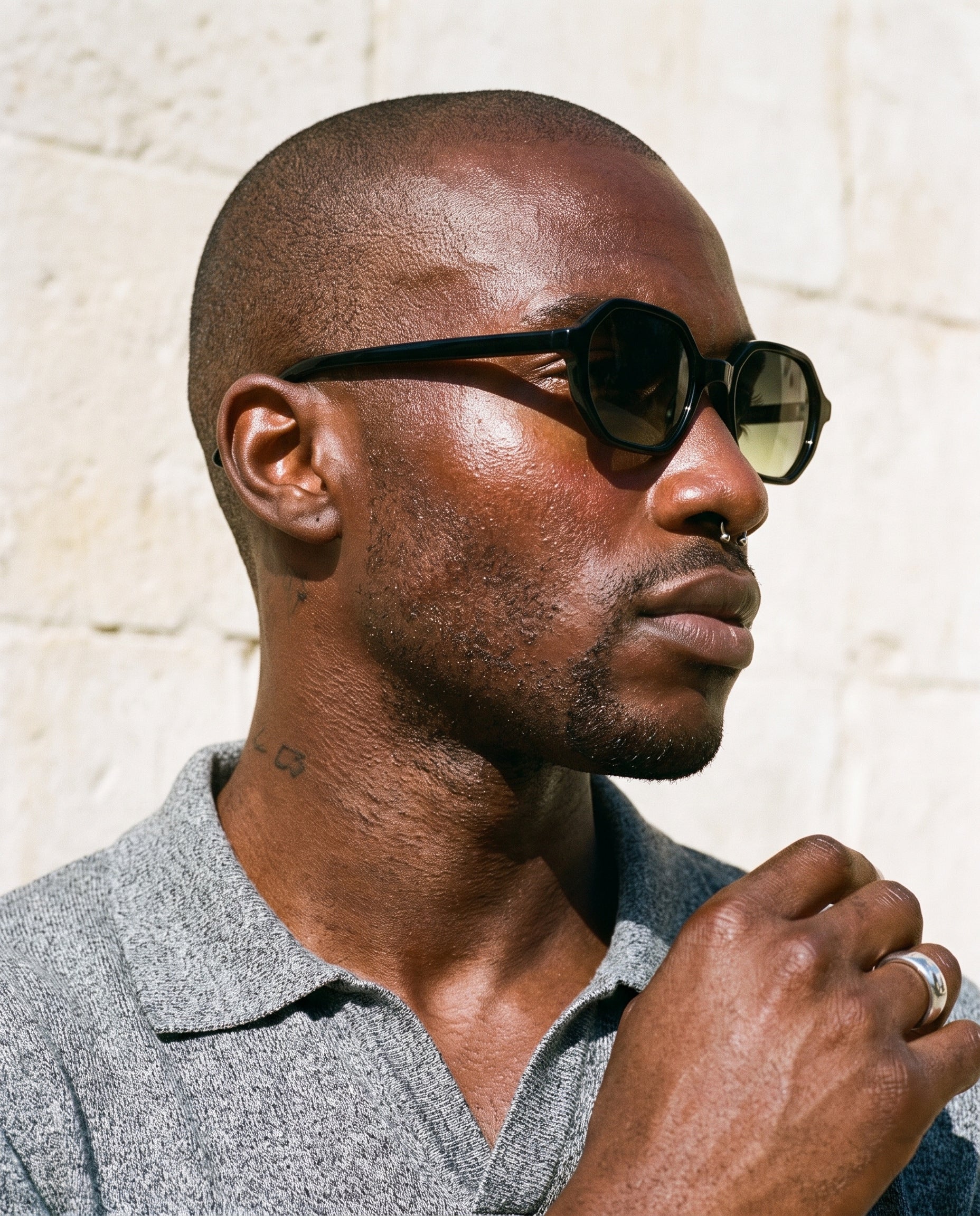 Hipland Mallorca Sunglasses Black   Gradient Grey Yellow on model