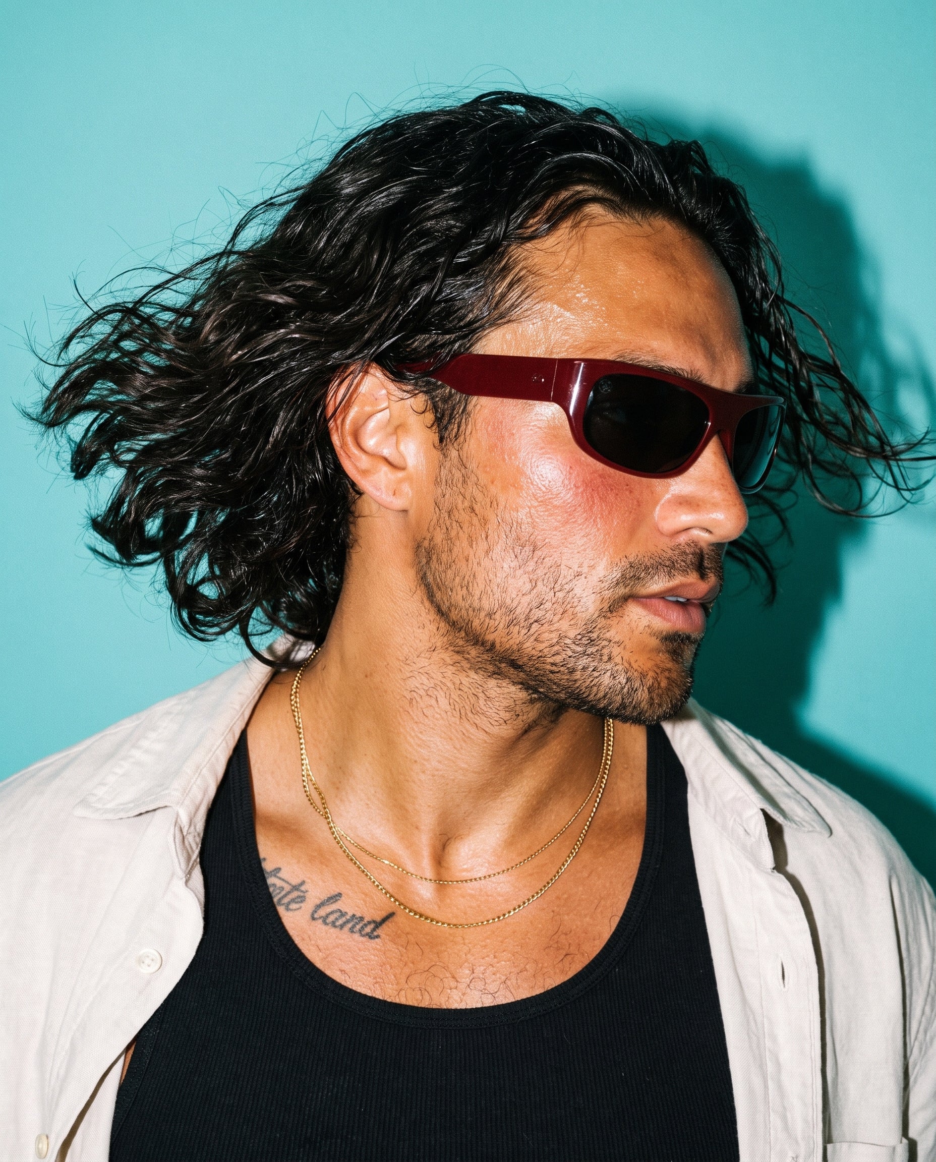 Hipland Sardinia Sunglasses Red   Grey on model