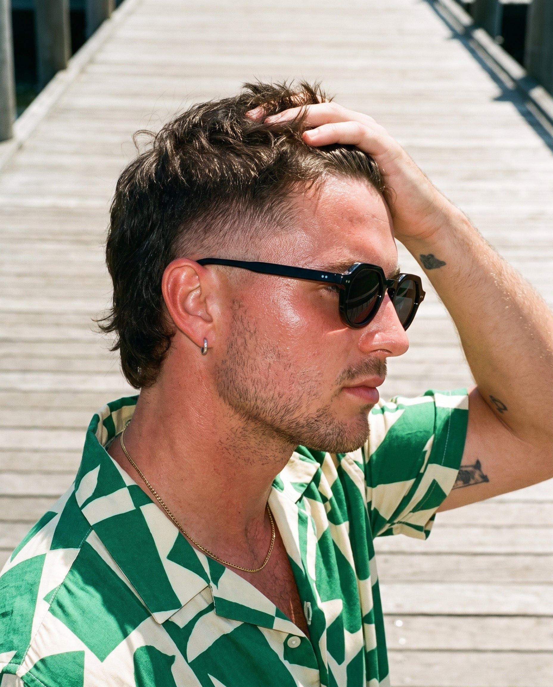 Hipland Fiji Sunglasses Black   Grey on model