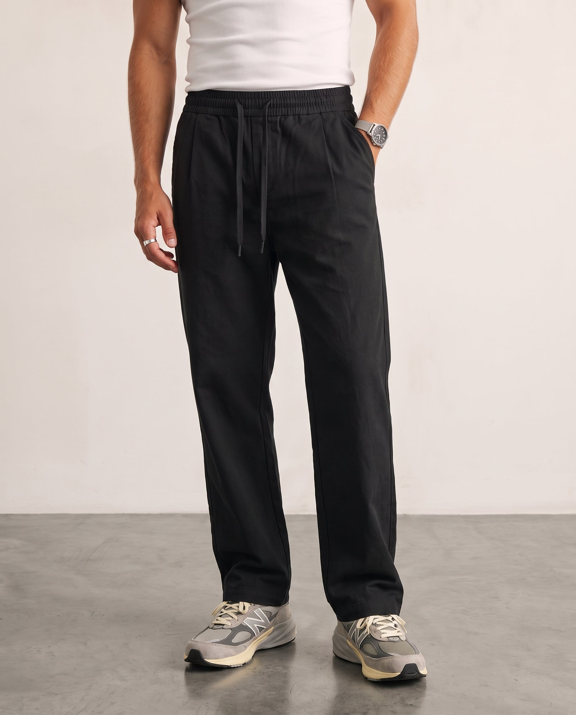 Textured Drawstring Straight-Leg Trousers - Black