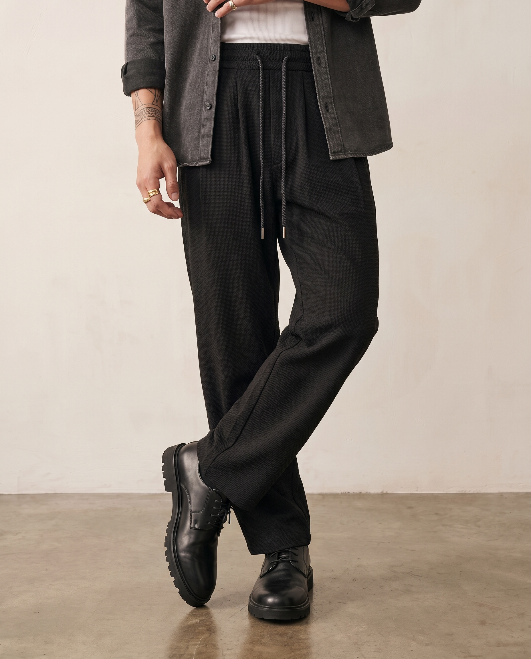 Washed Drawcord Straight-Leg Trousers - Black