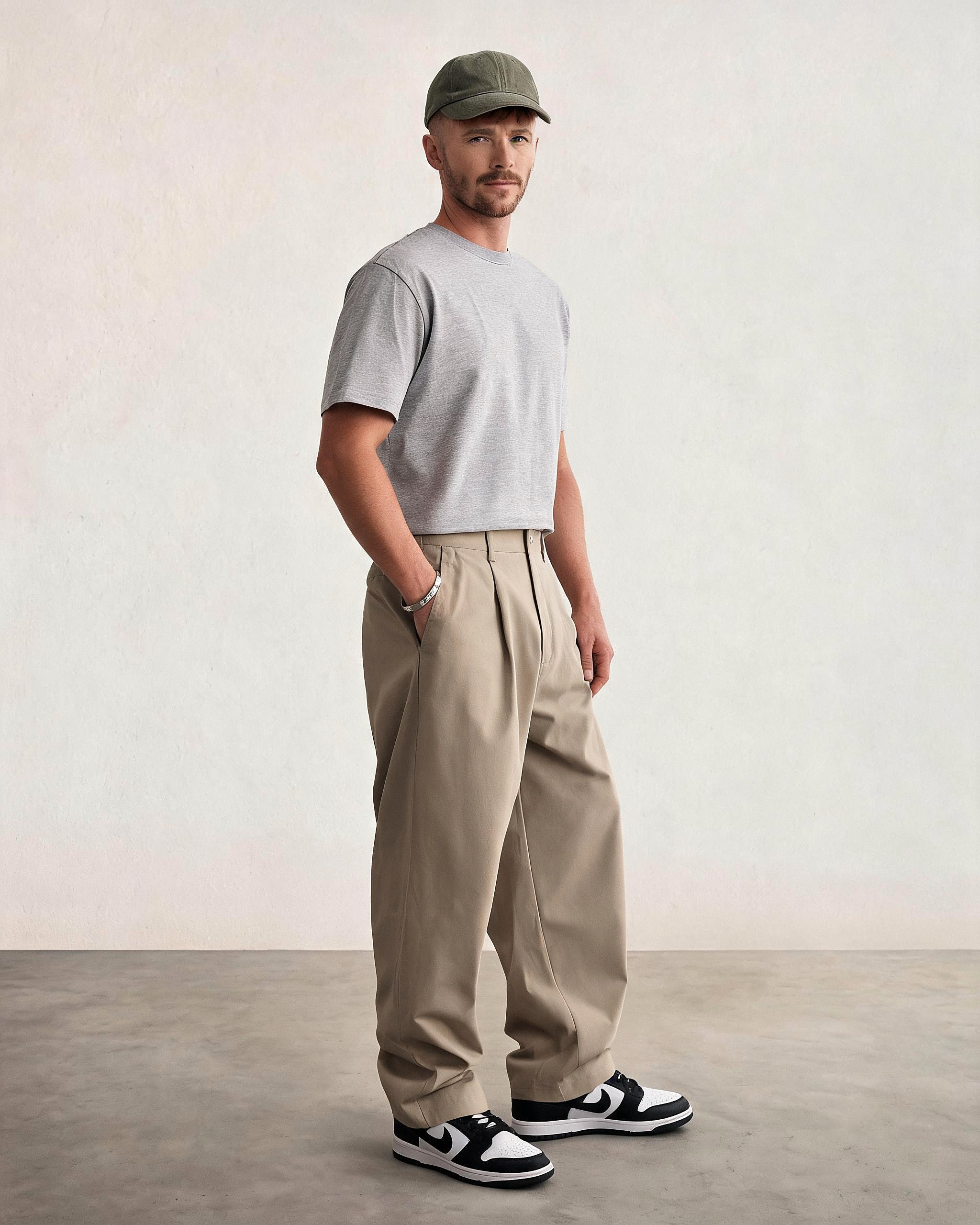 Hipland Pleated Cotton-Nylon Commuter Trousers Khaki side