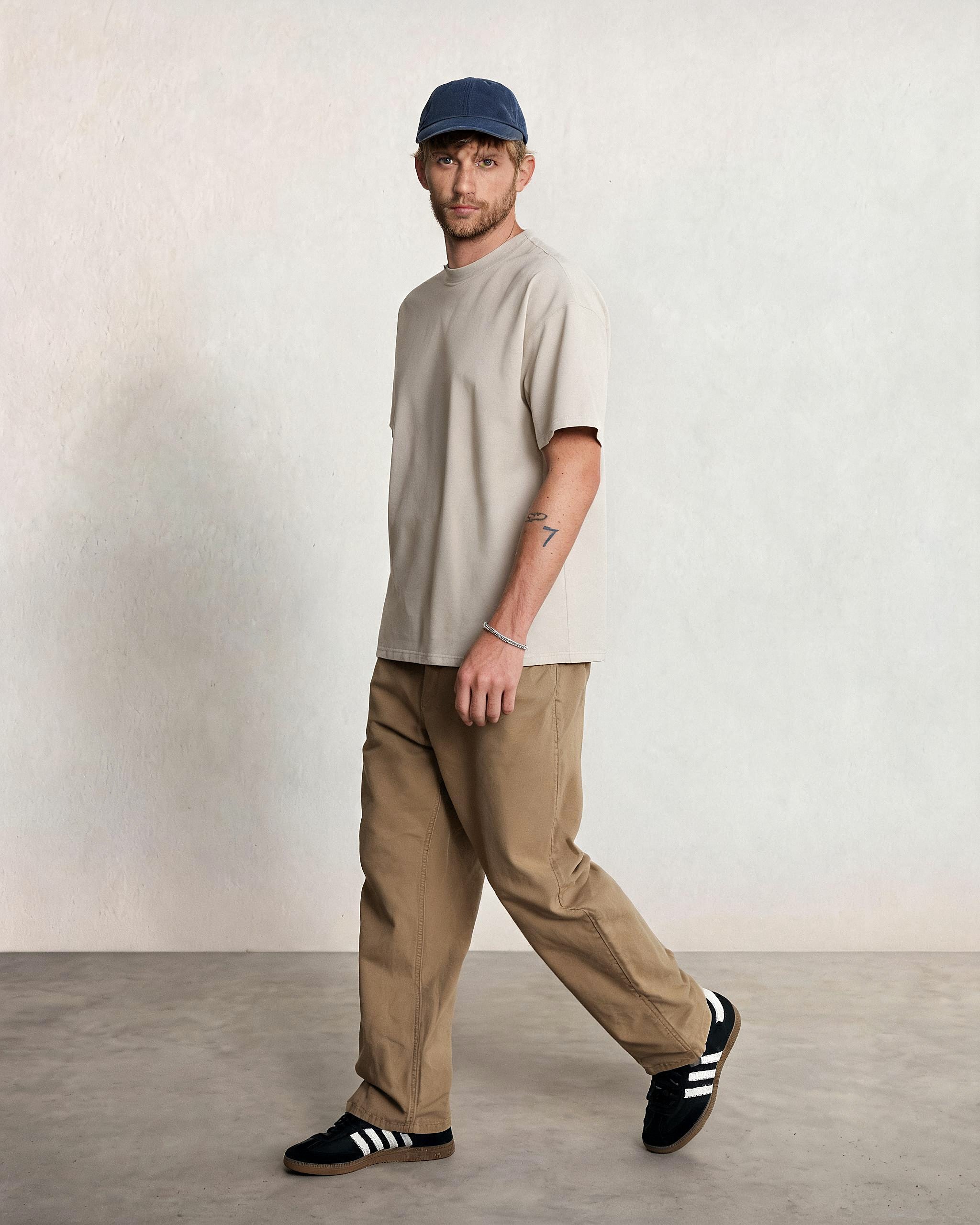 Hipland Frame Tee Grey - side