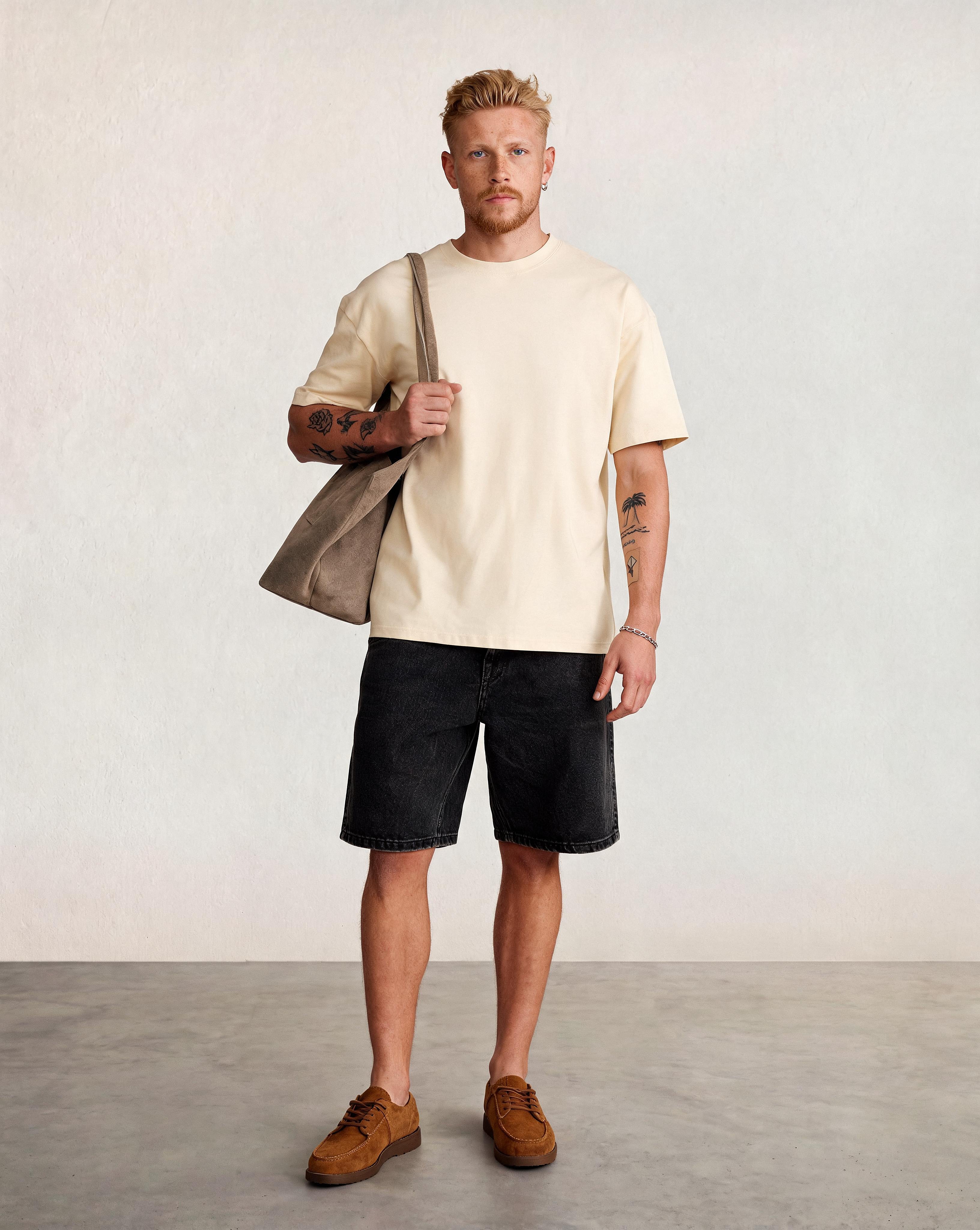 Hipland Frame Tee Cream - front