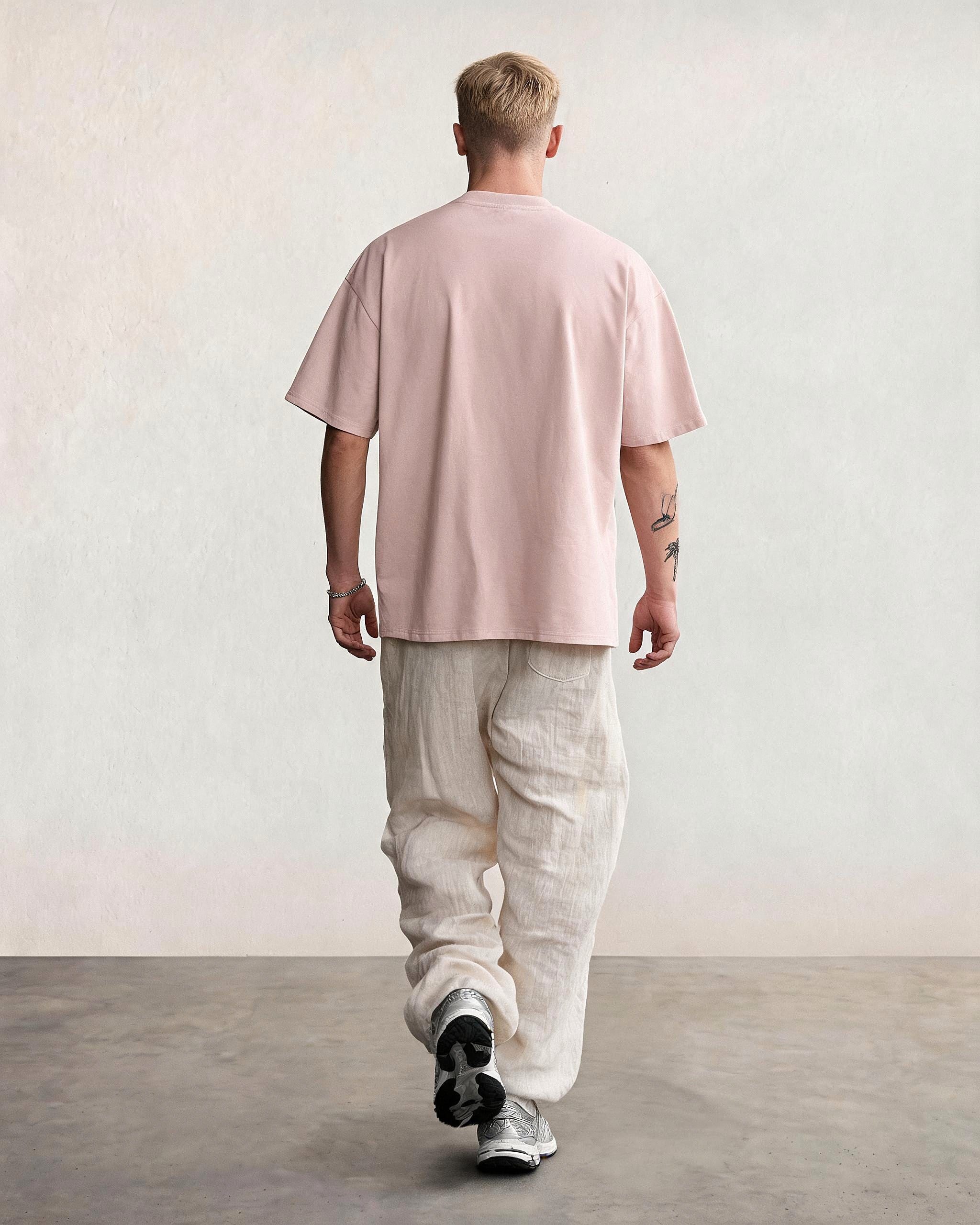 Hipland Frame Tee Pink - back