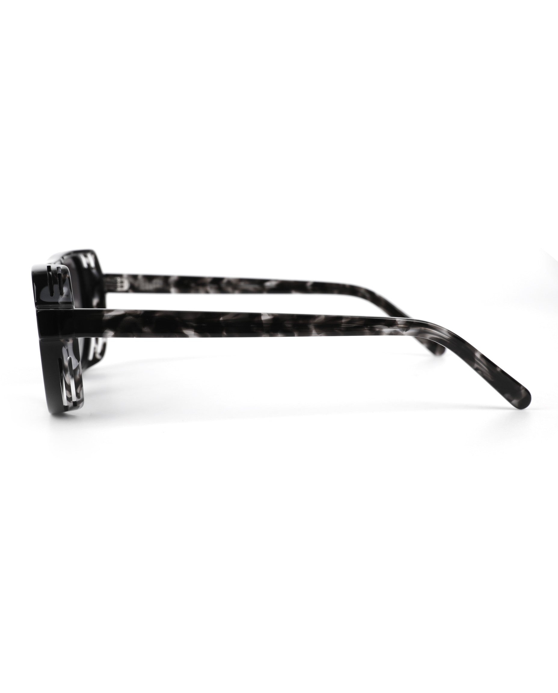 Hvar Sunglasses - Black With Cloudy Grey Tortoiseshell Frame, Gradient Grey Lens