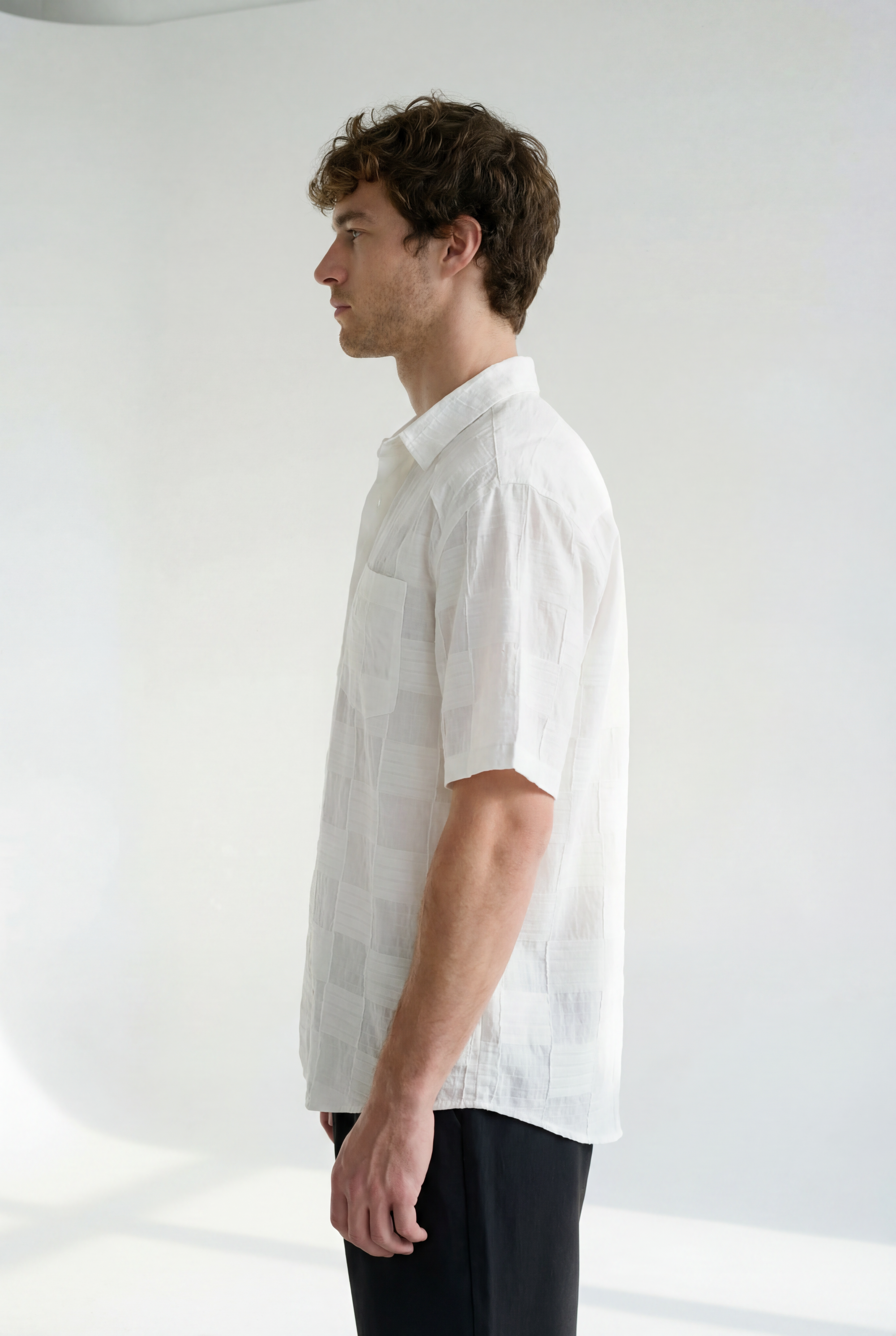 Hipland Sebastian Shirt - White - lifestyle view