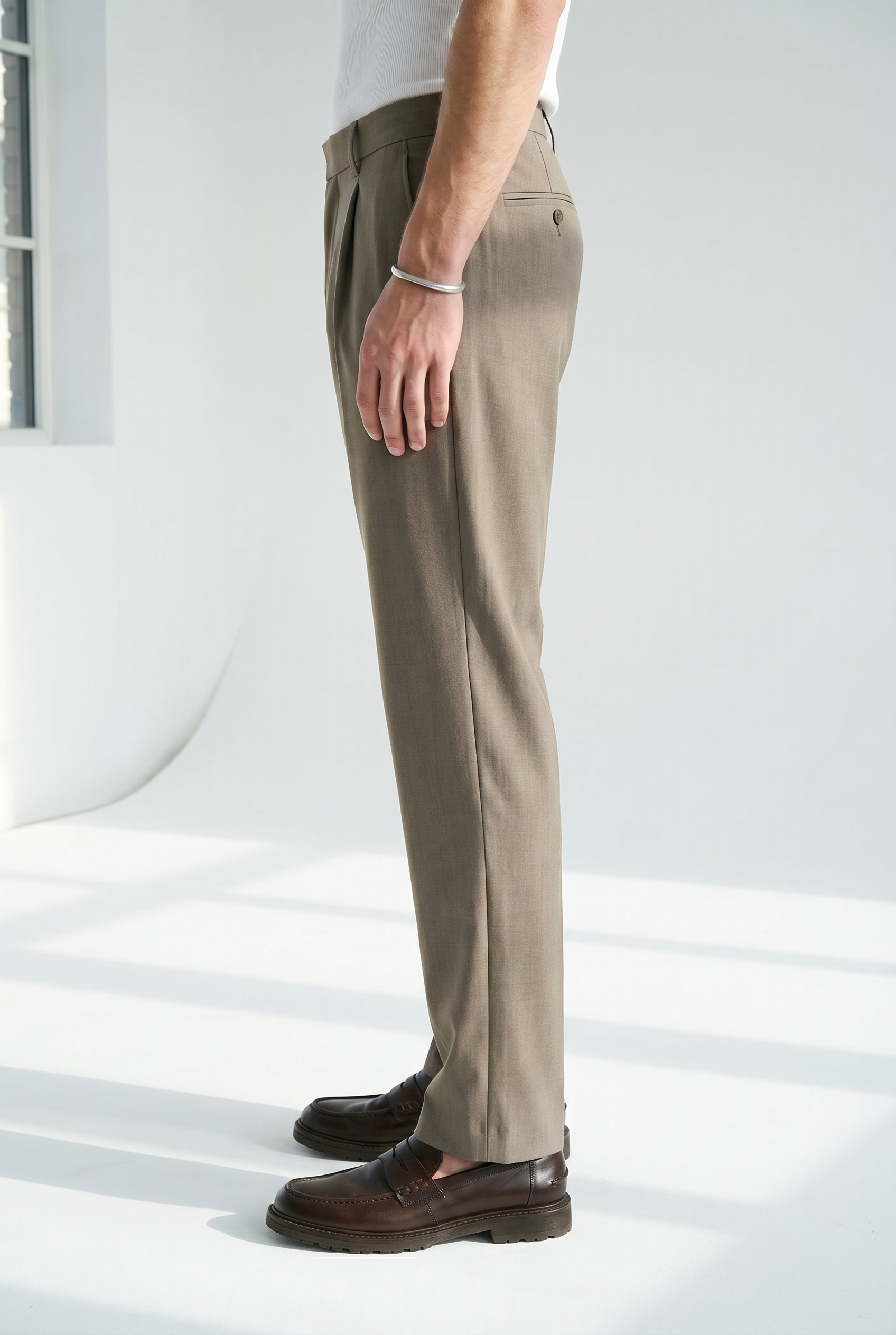 Hipland Studio Pleat Trousers - Taupe - back view