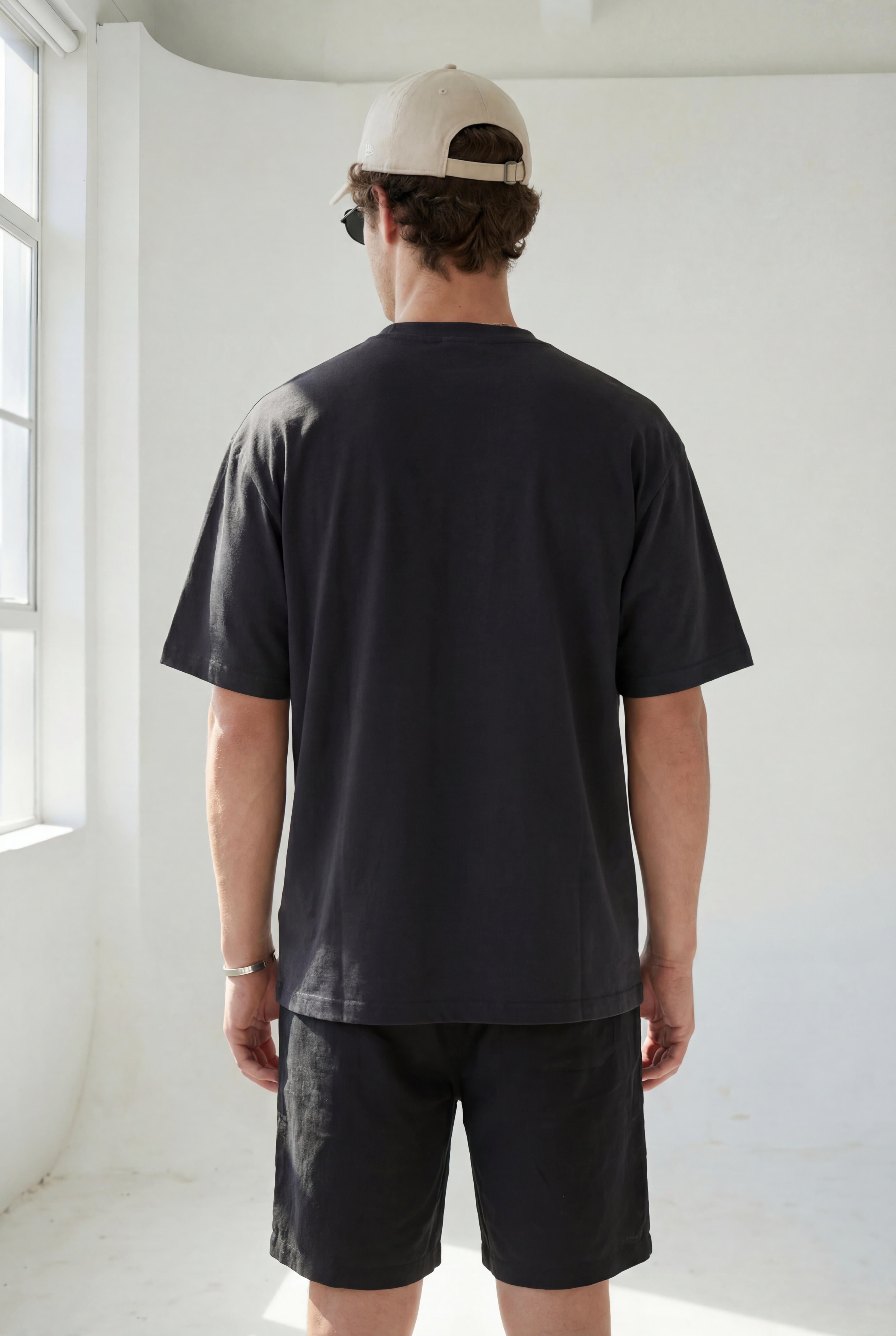 Hipland 300GSM Big Tee - Black - back view