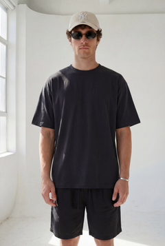 Hipland 300GSM Big Tee - Black - front view