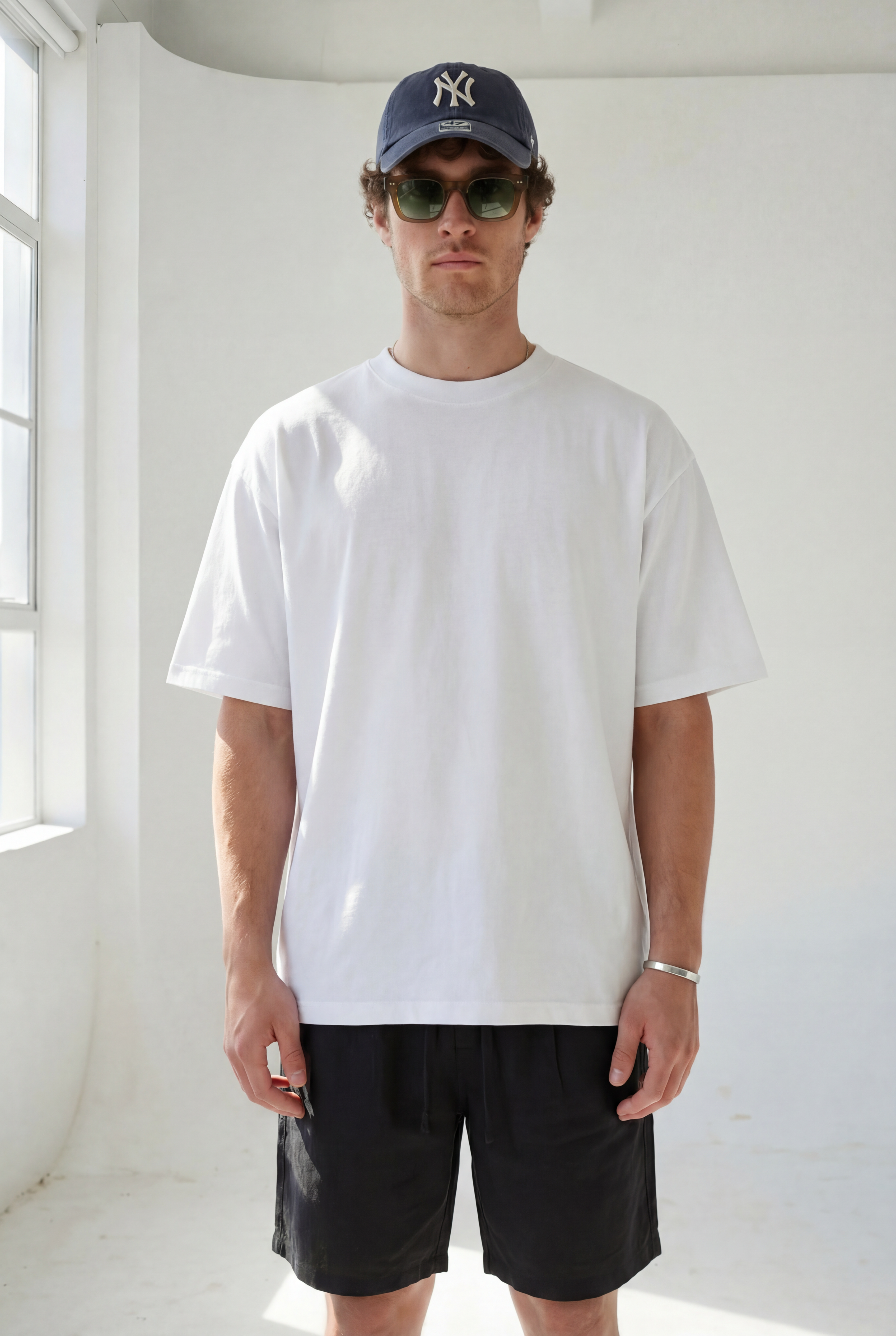 Hipland 300GSM Big Tee - White - front view
