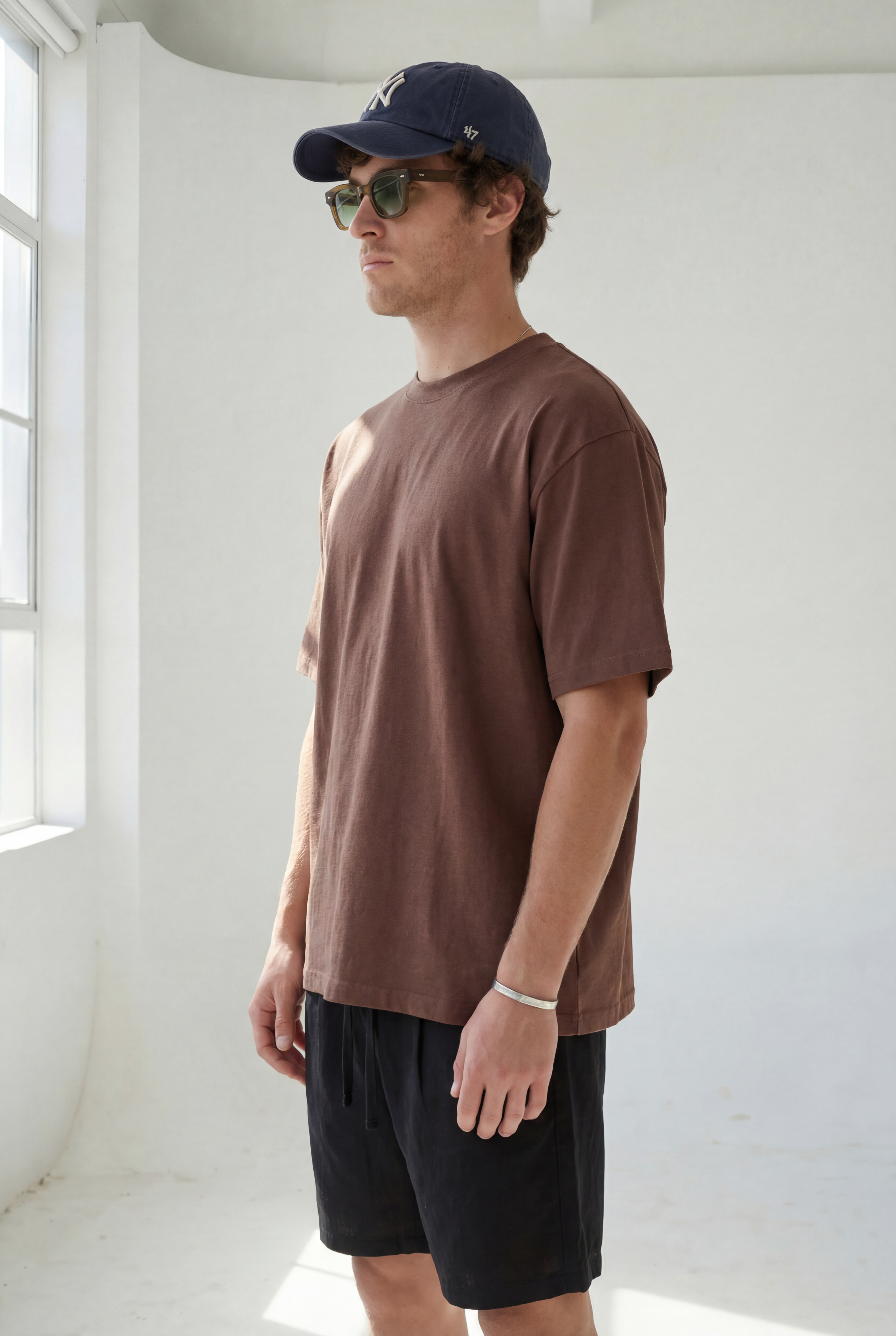 Hipland 300GSM Big Tee - Brown - front alternate view