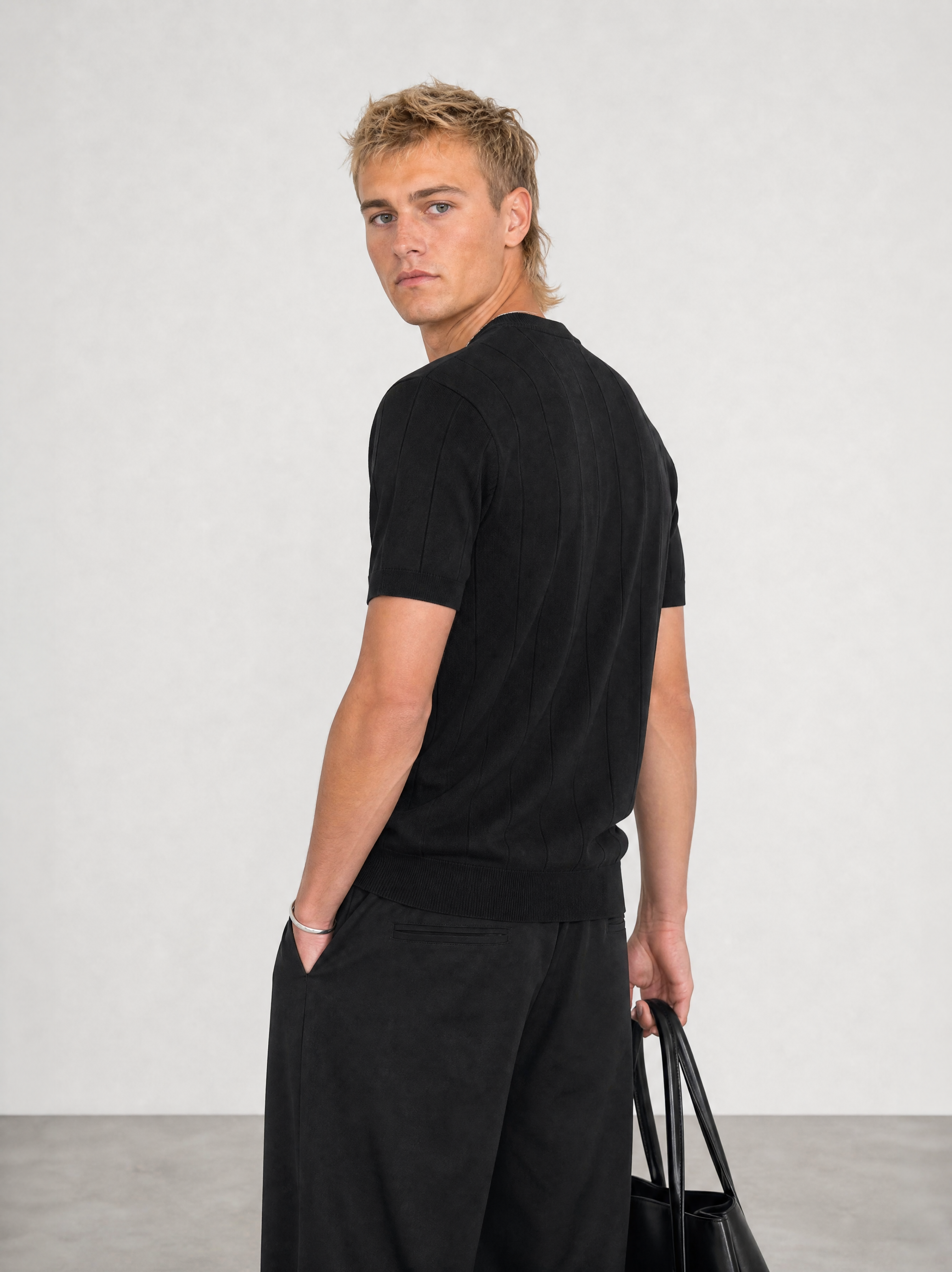 Knitted Tee - Black