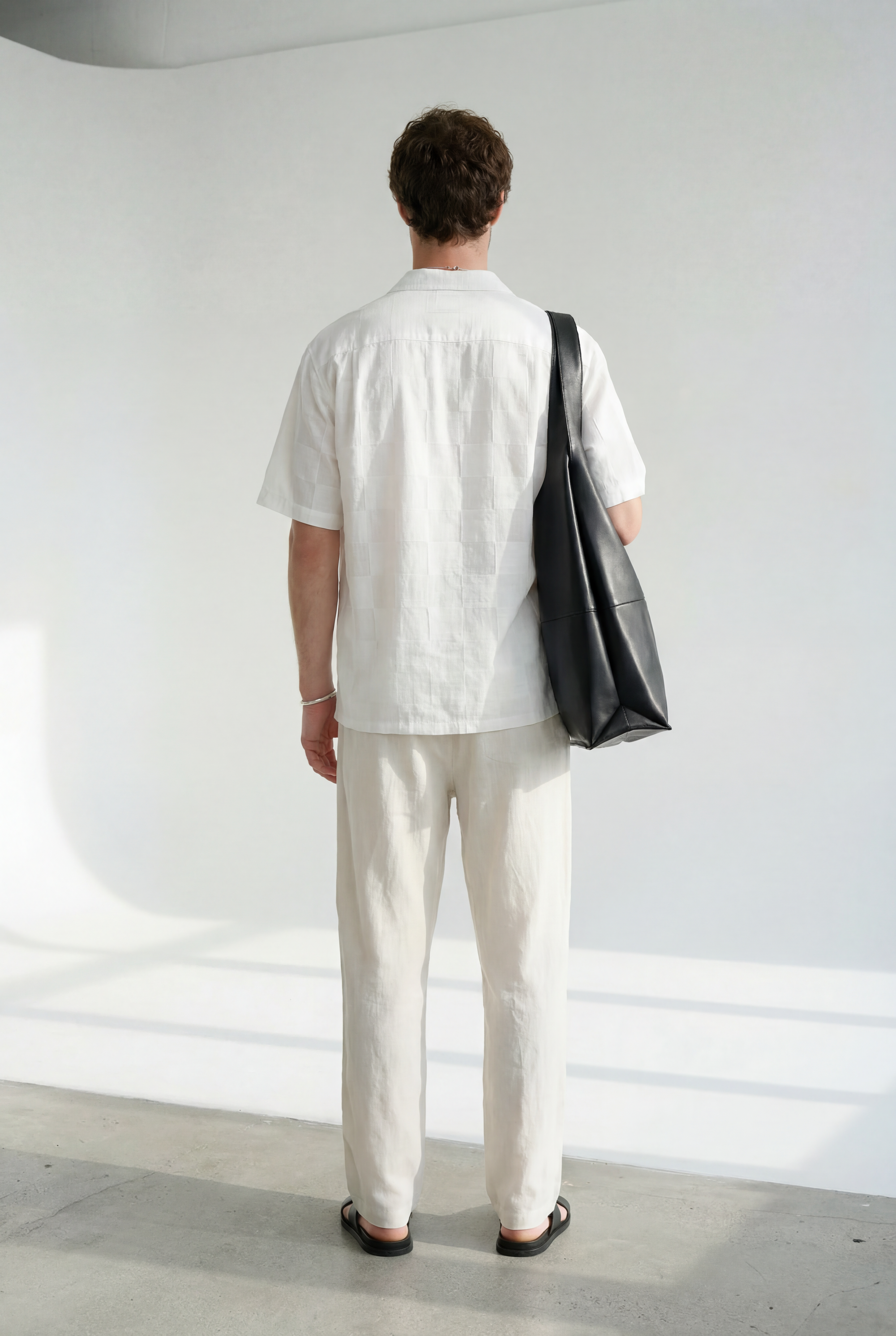 Hipland The Nara Beach Trouser - Natural - lifestyle view
