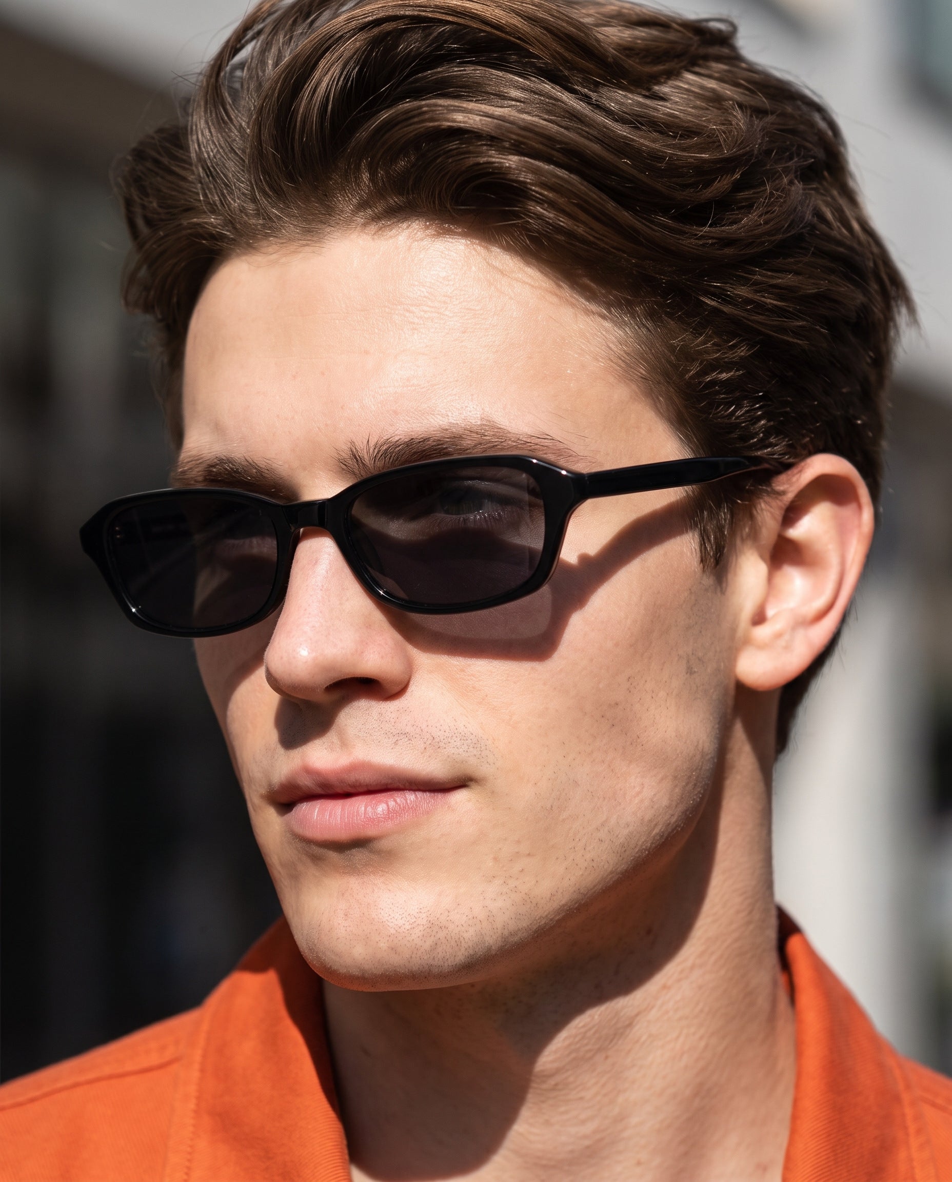 Hipland Kauai Sunglasses Black Grey on model