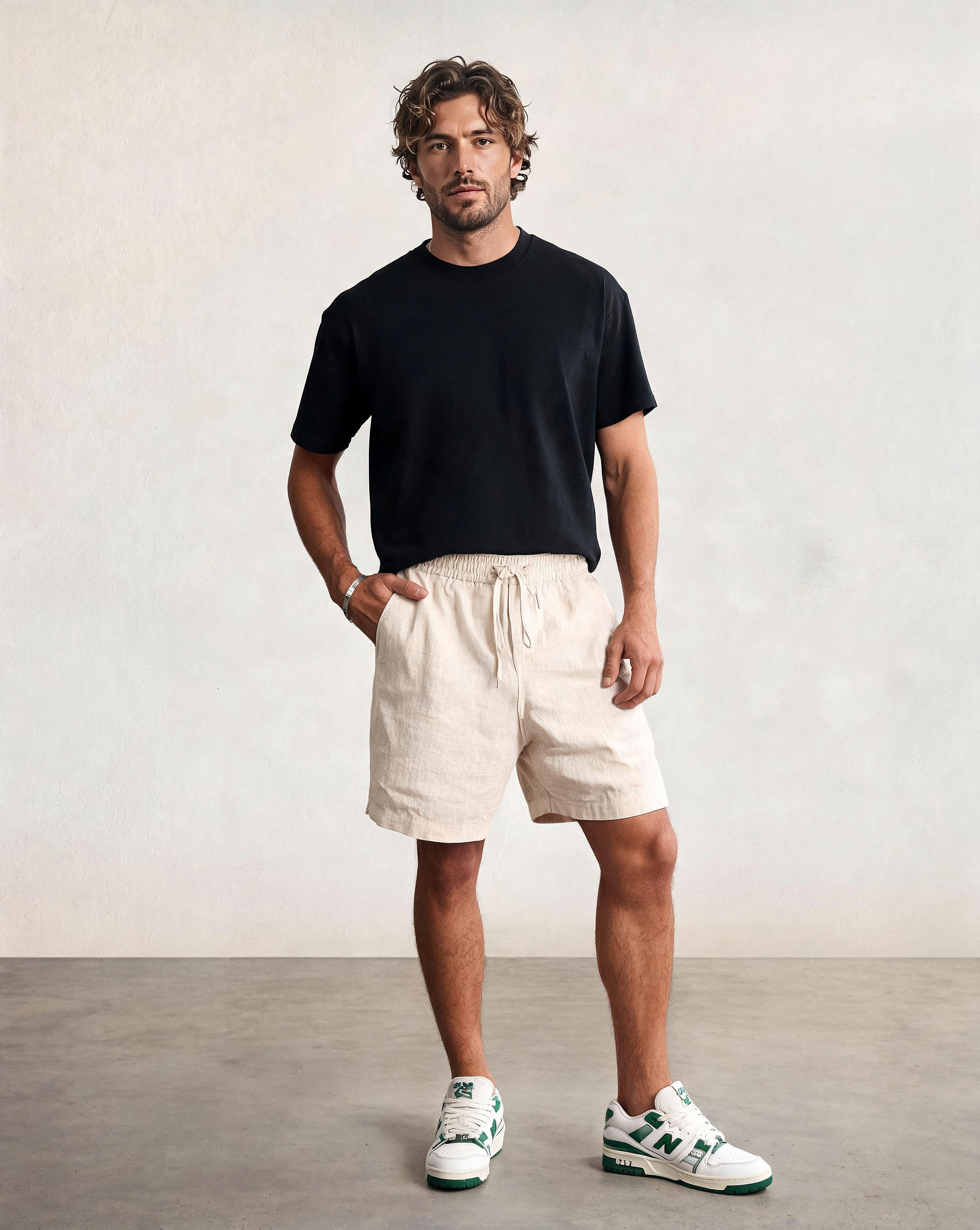 Hipland Frame Tee Black - front
