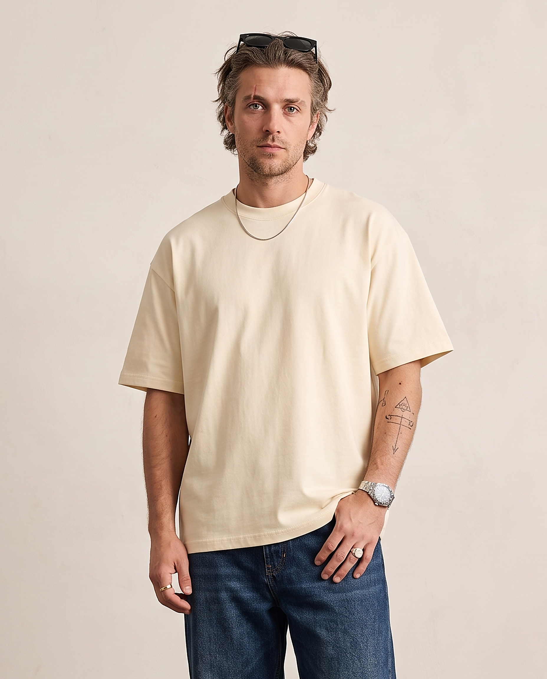Hipland Frame Tee Cream - crop view