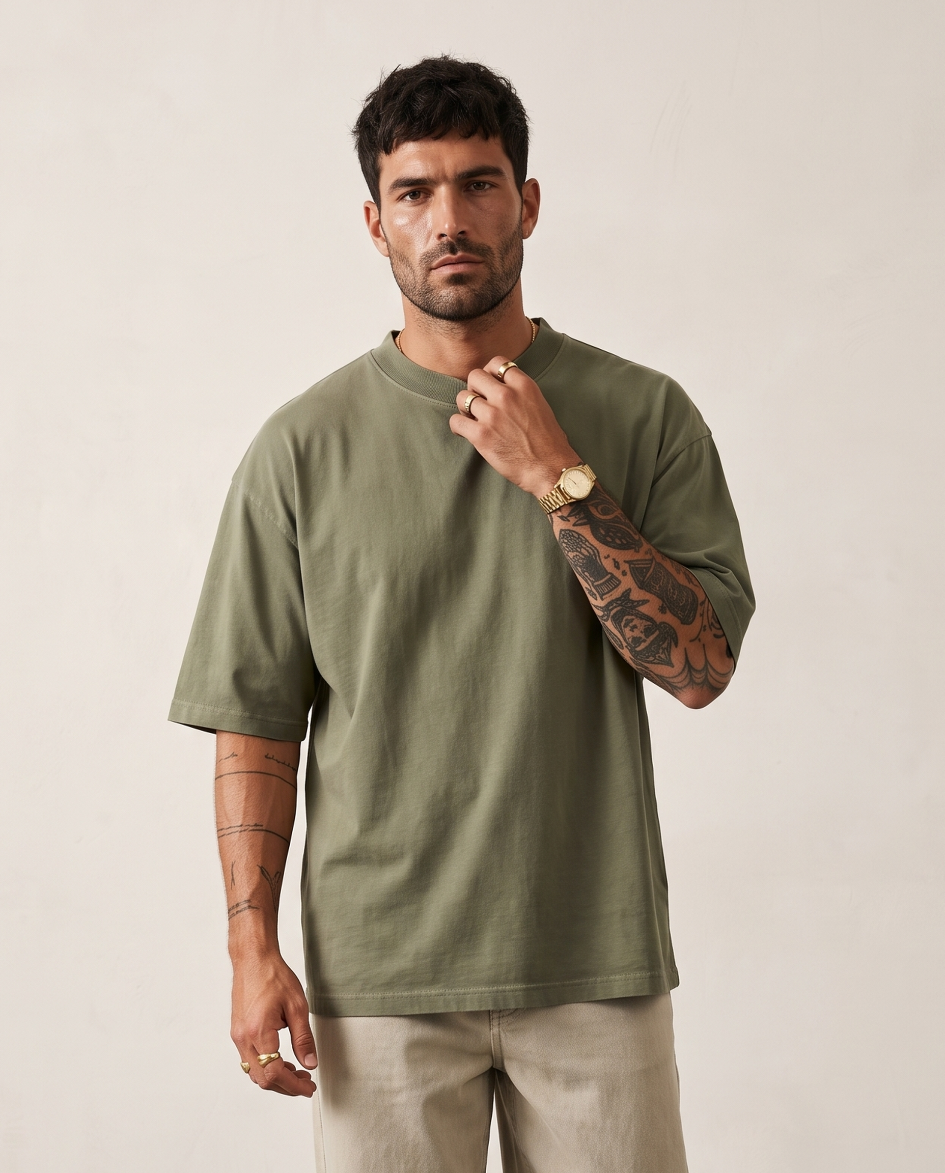 Frame Tee - Moss - crop view