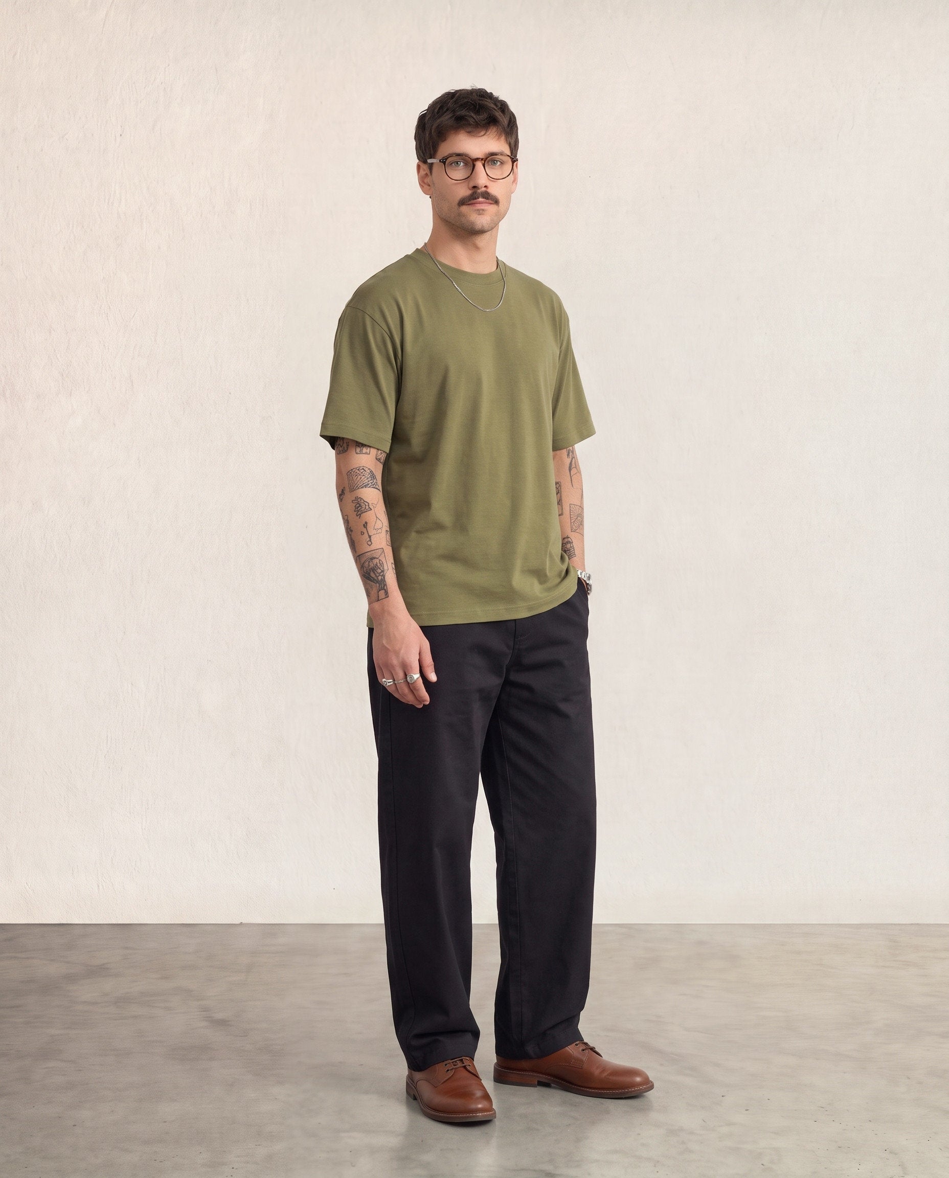 Hipland Frame Tee Moss side