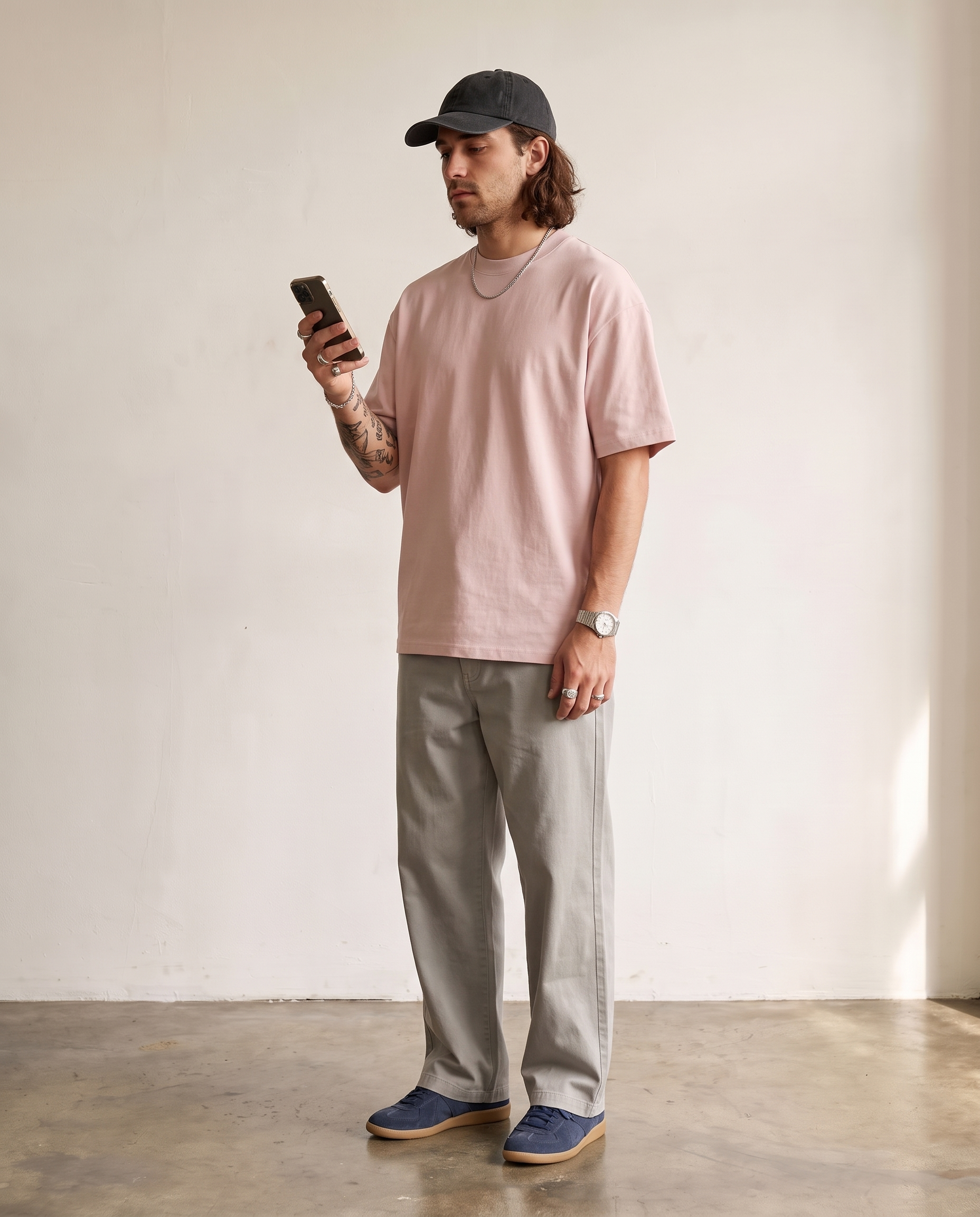 Hipland Frame Tee Pink - side view