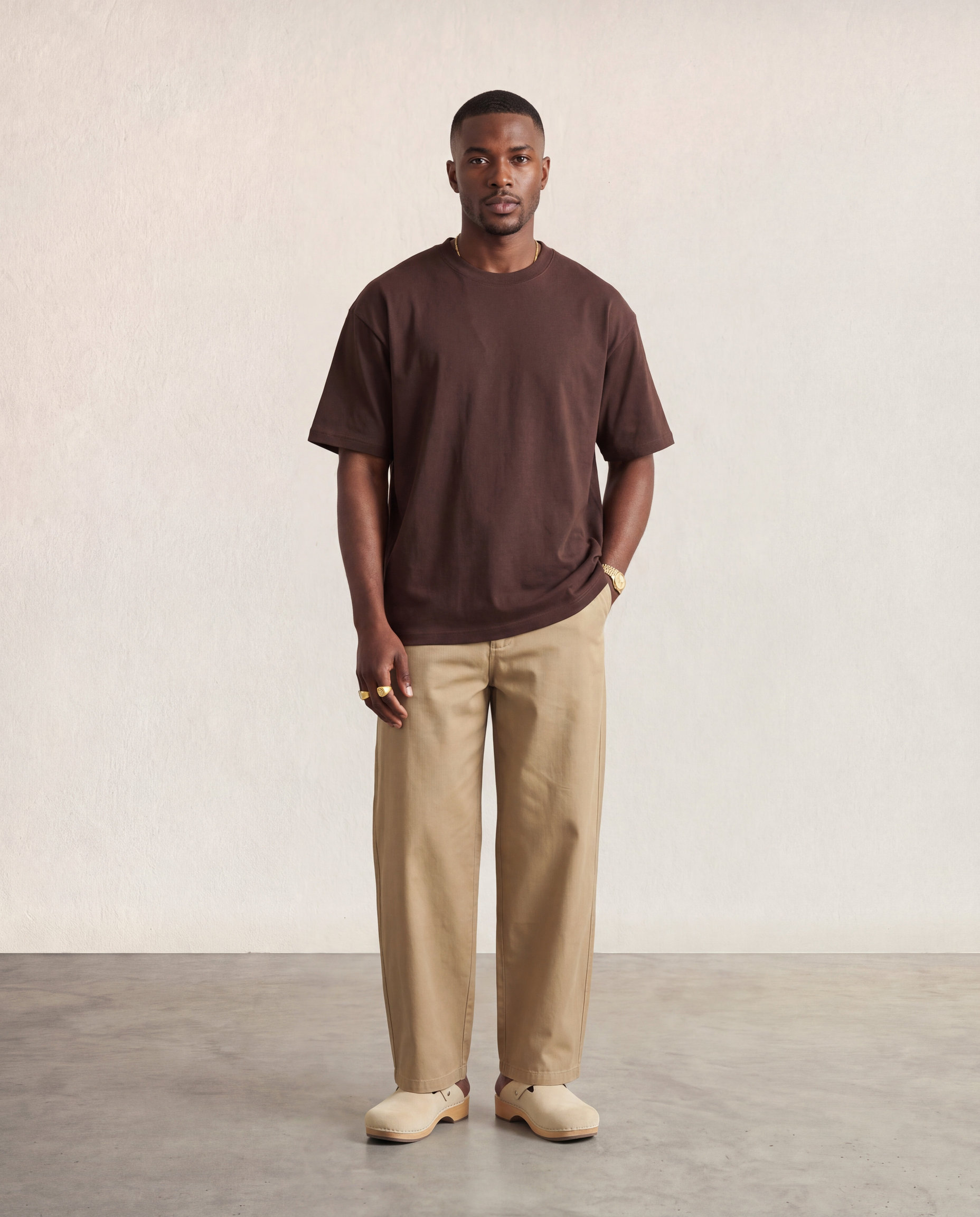 Hipland Frame Tee Chocolate front