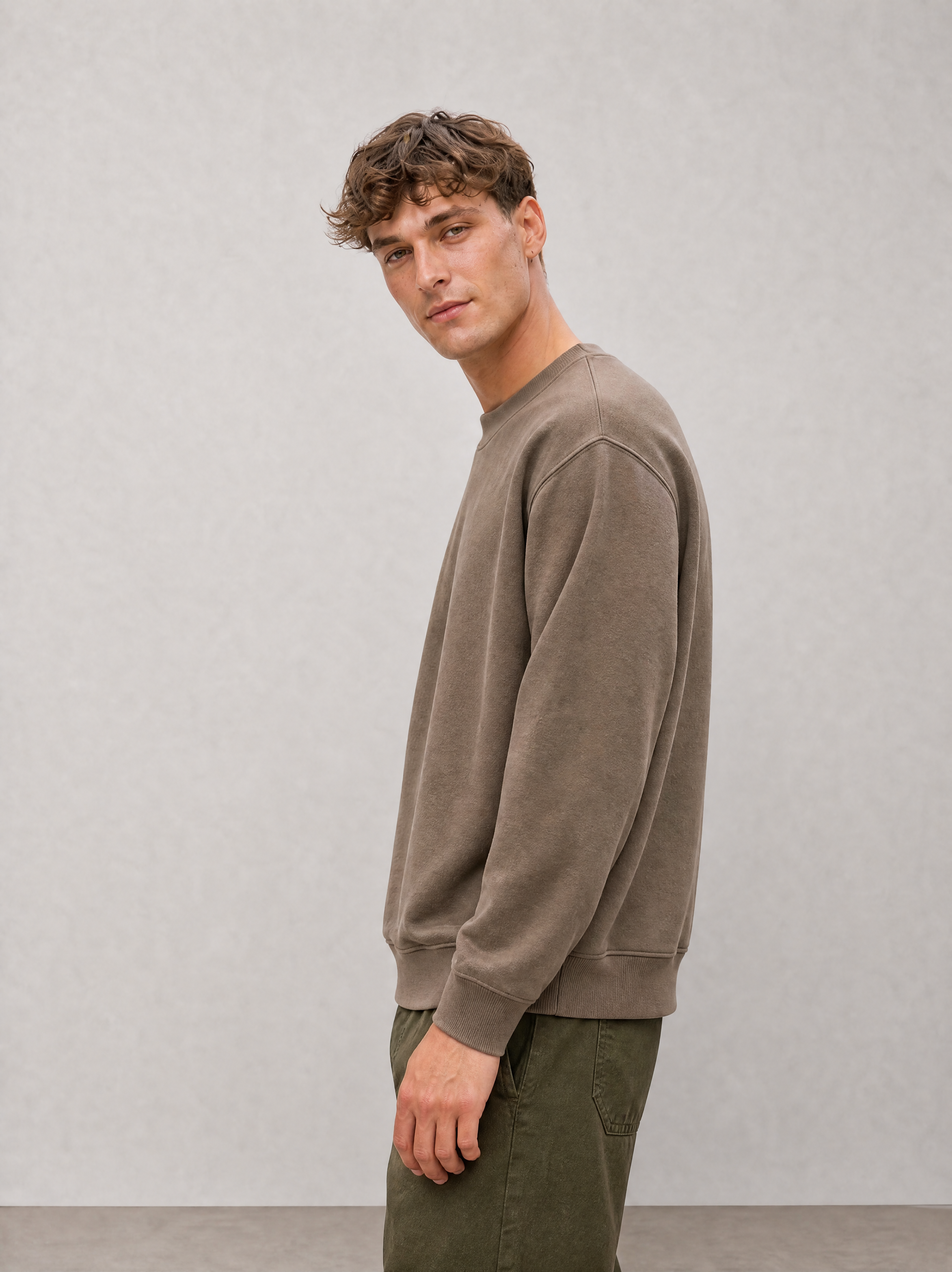 Relaxed Crewneck Sweatshirt - Dark Khaki - side view