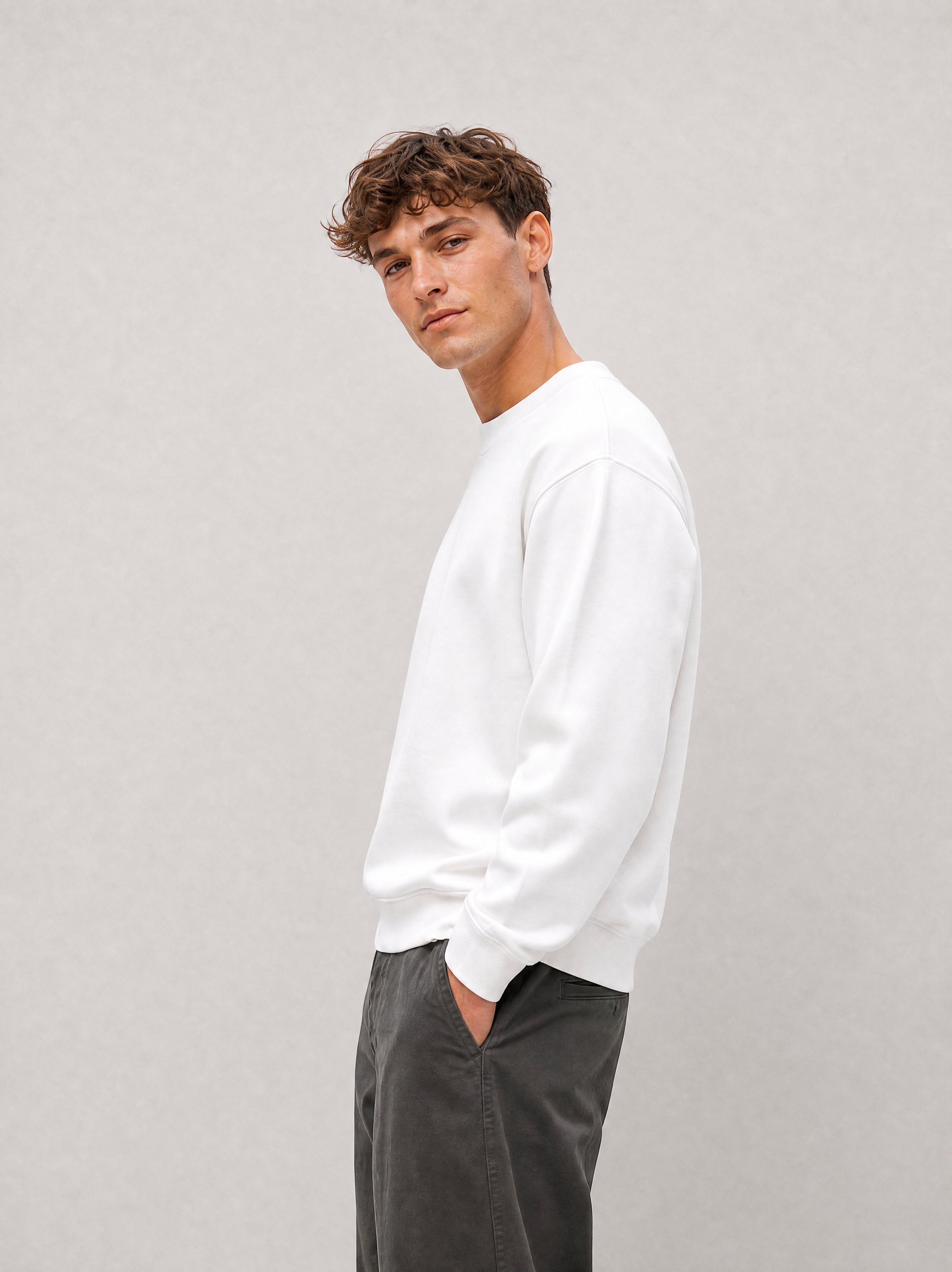 Relaxed Crewneck Sweatshirt - White - front view