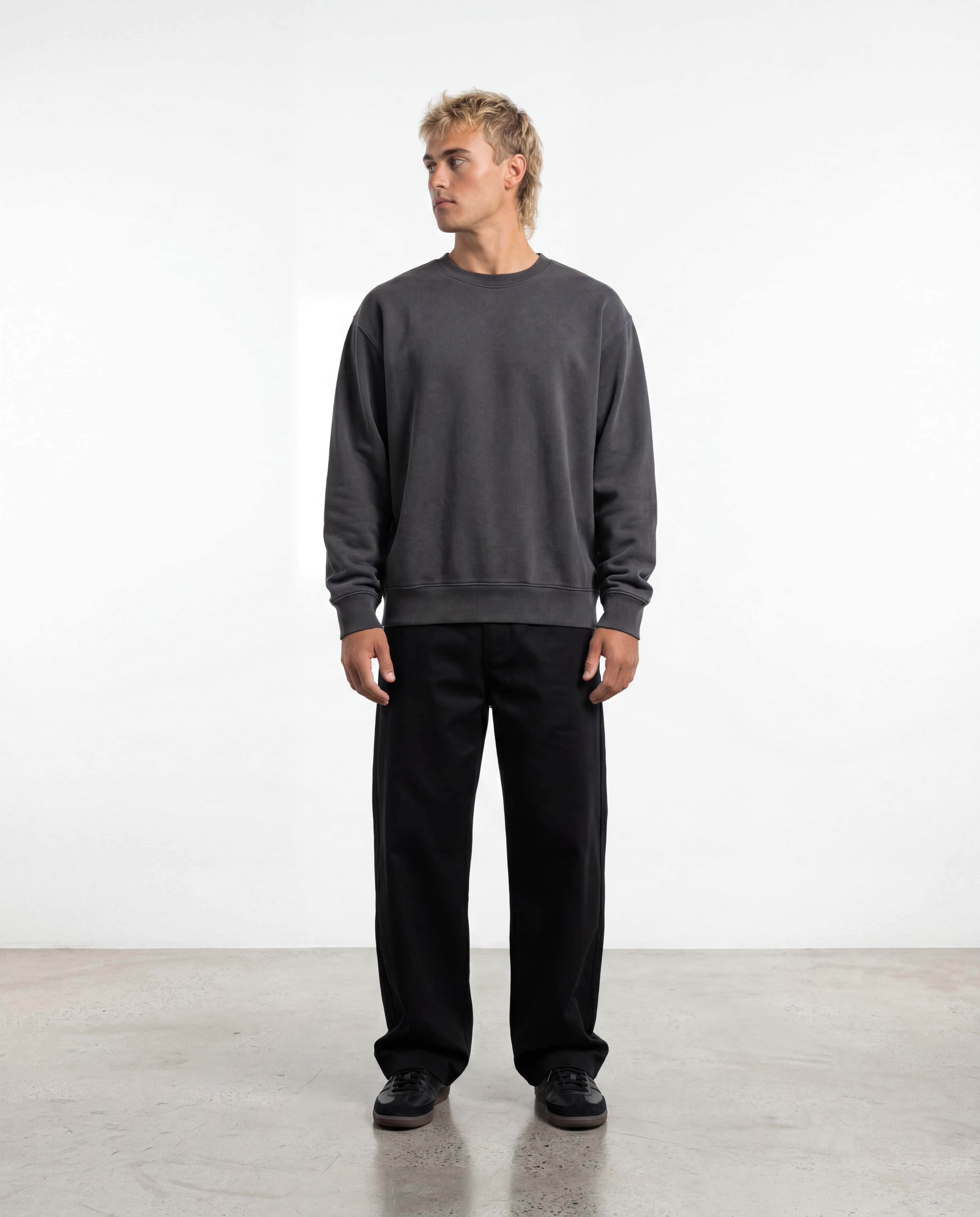 Relaxed Crewneck Sweatshirt - Dark Grey