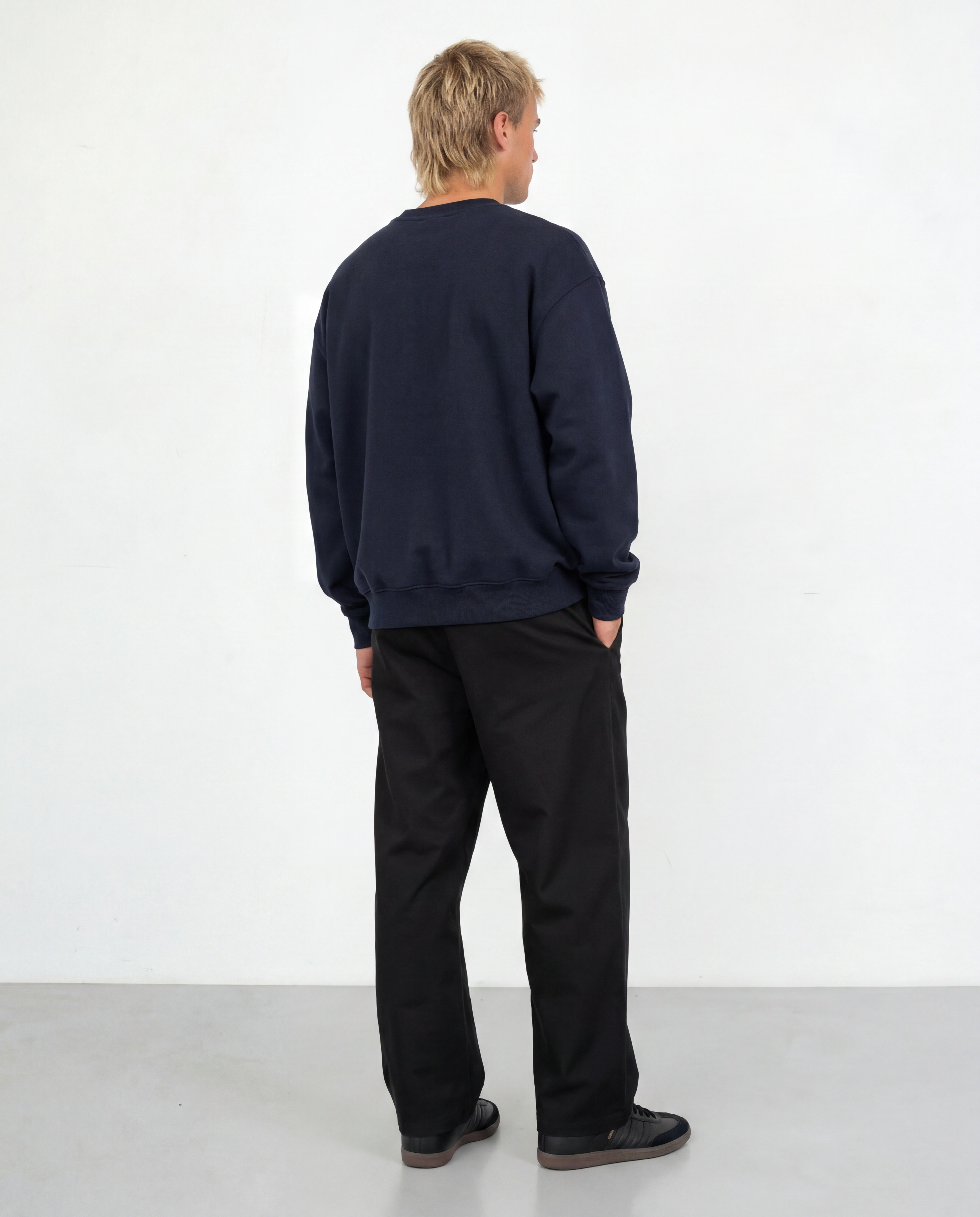Relaxed Crewneck Sweatshirt - Navy