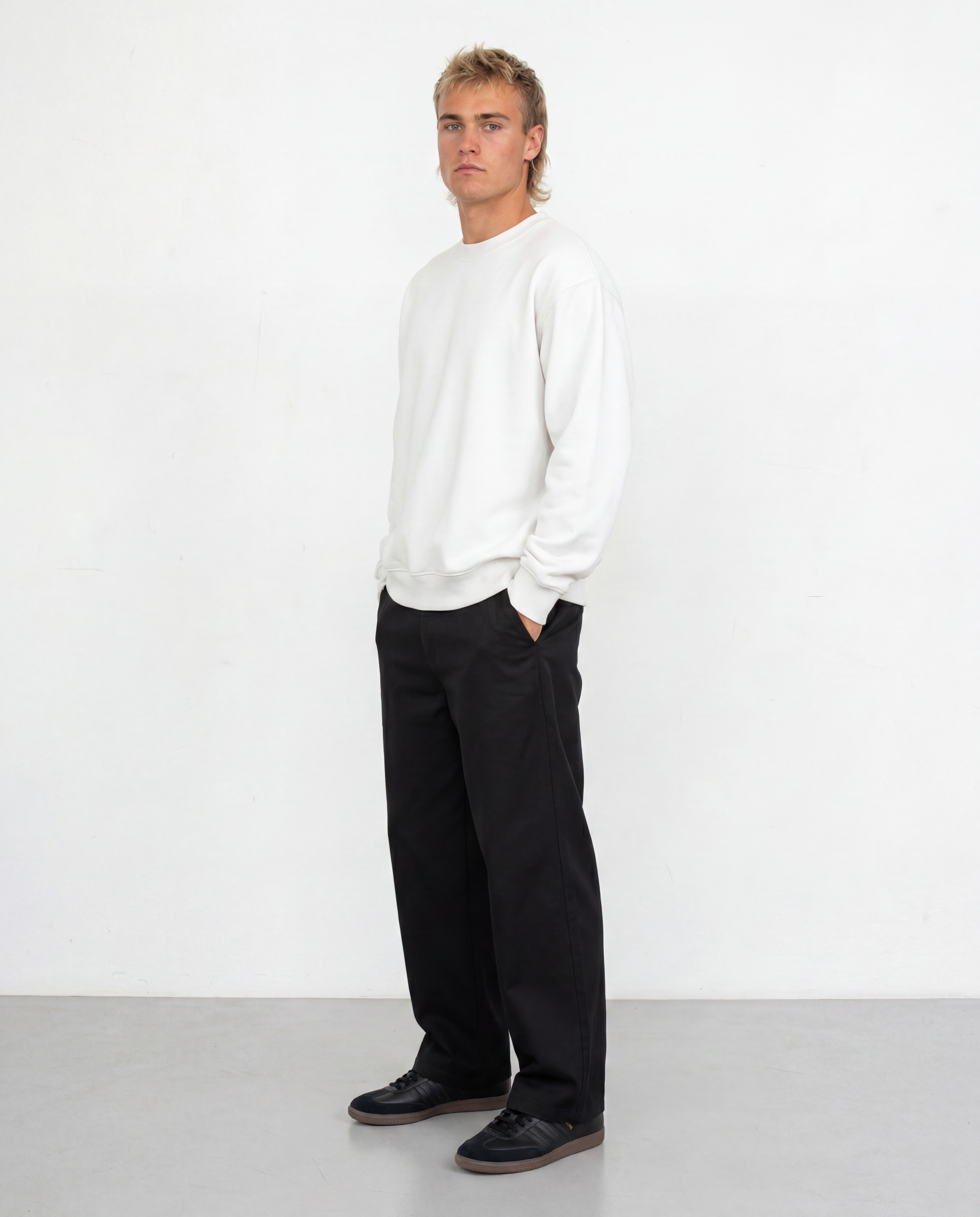 Relaxed Crewneck Sweatshirt - White