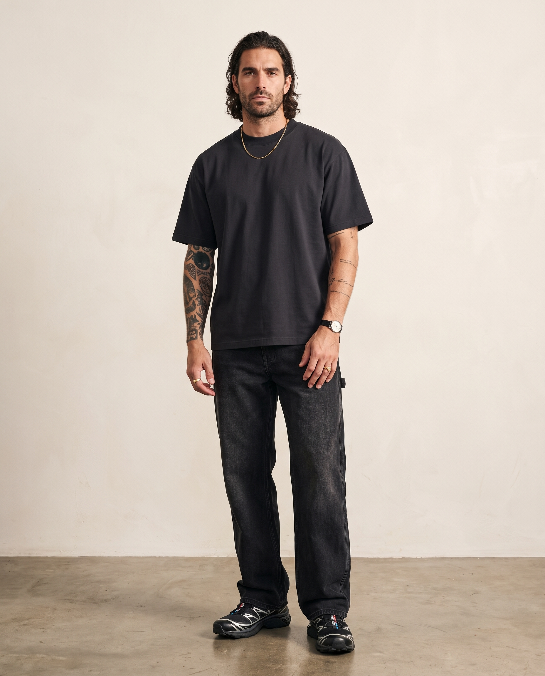 Hipland 300GSM Big Tee - Black - model front view
