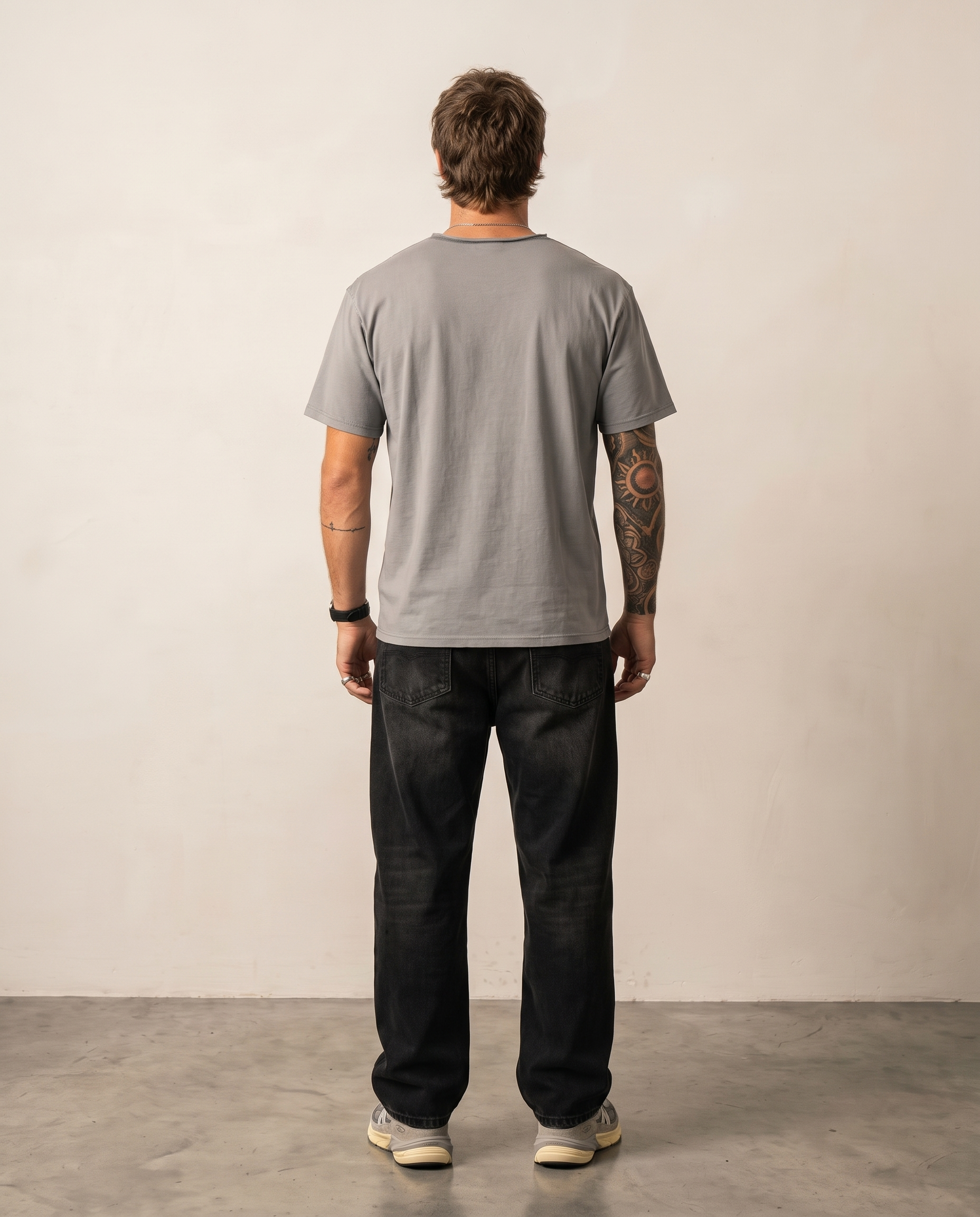 Hipland Washed Heavyweight Tee Light Grey back