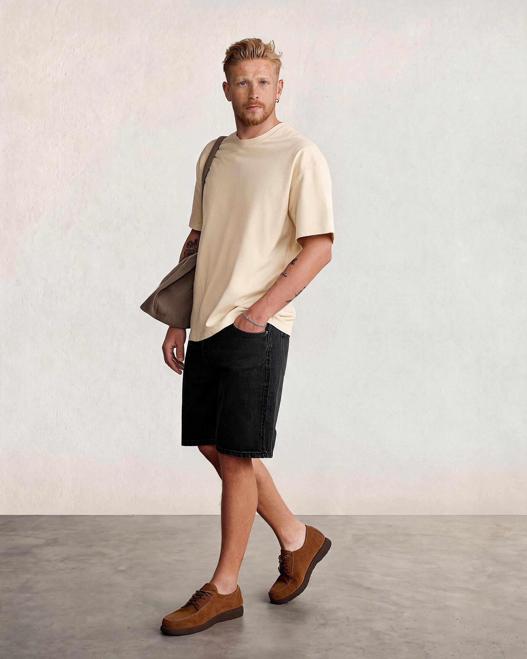 Hipland Frame Tee Cream - side