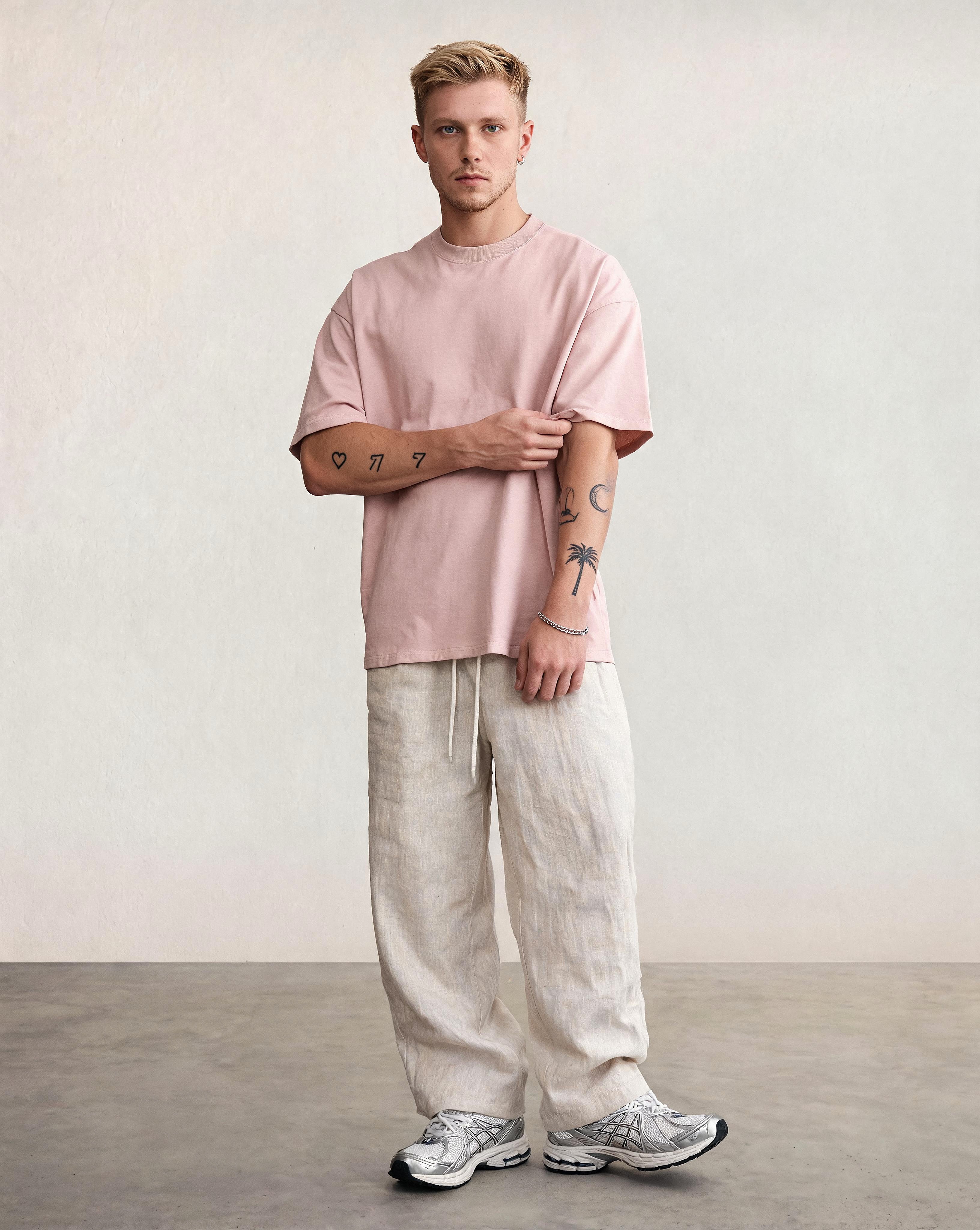 Hipland Frame Tee Pink - front