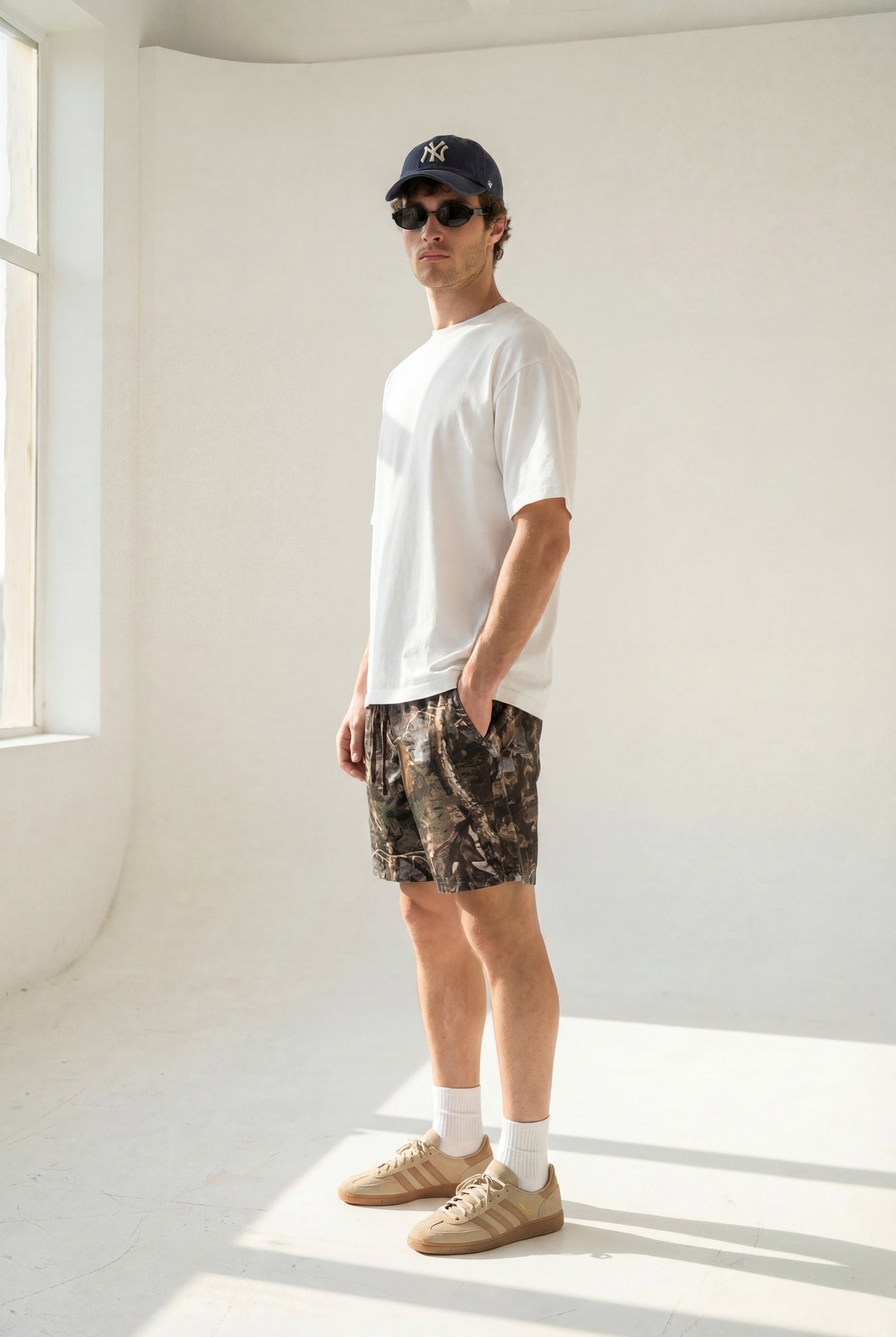 Hipland Bush Camo Shorts Dark Camo back