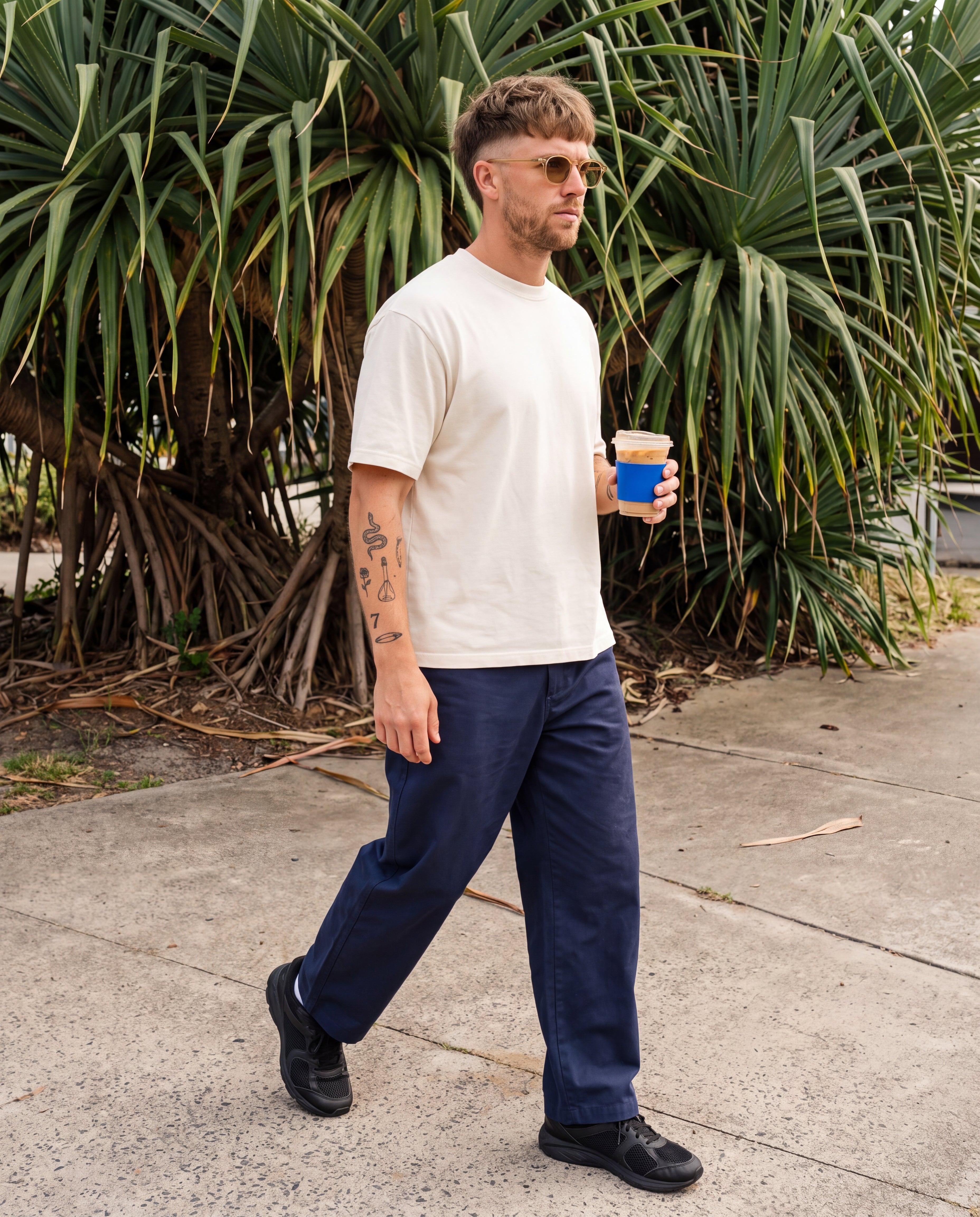 Casual Trouser - Navy, Navy, worn