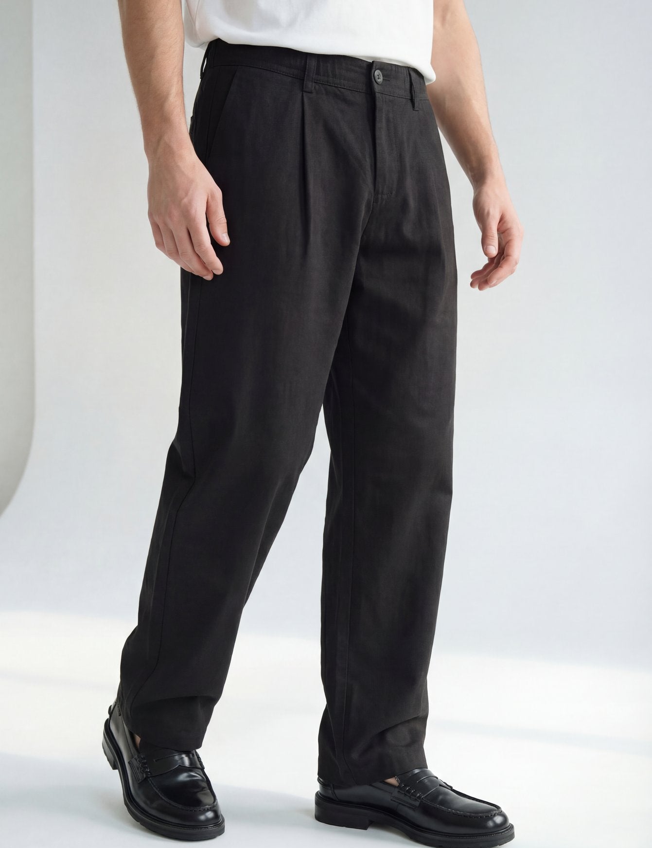 Hipland Pleated Kyoto Trousers Black front